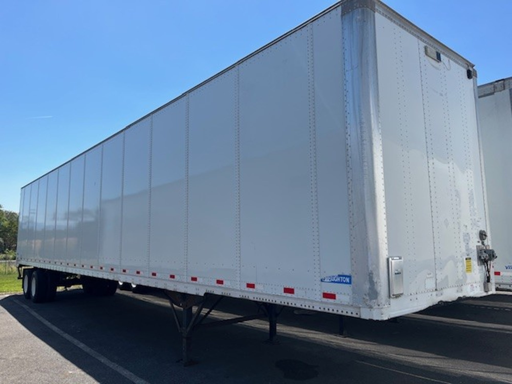2018 Stoughton Trail 53' VAN 2018 Stoughton Trail 53' VAN - image 2 of 6