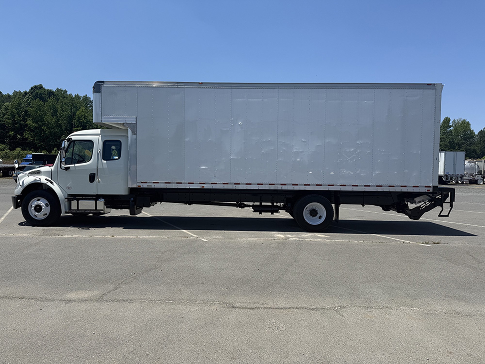 2019 Freightliner M2 1779126878127 2019 Freightliner M2 1779126878127