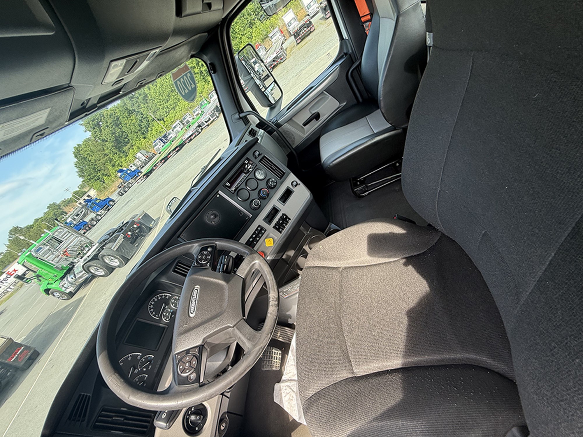 2020 Freightliner Cascadia 126 1779980078542 2020 Freightliner Cascadia 126 1779980078542