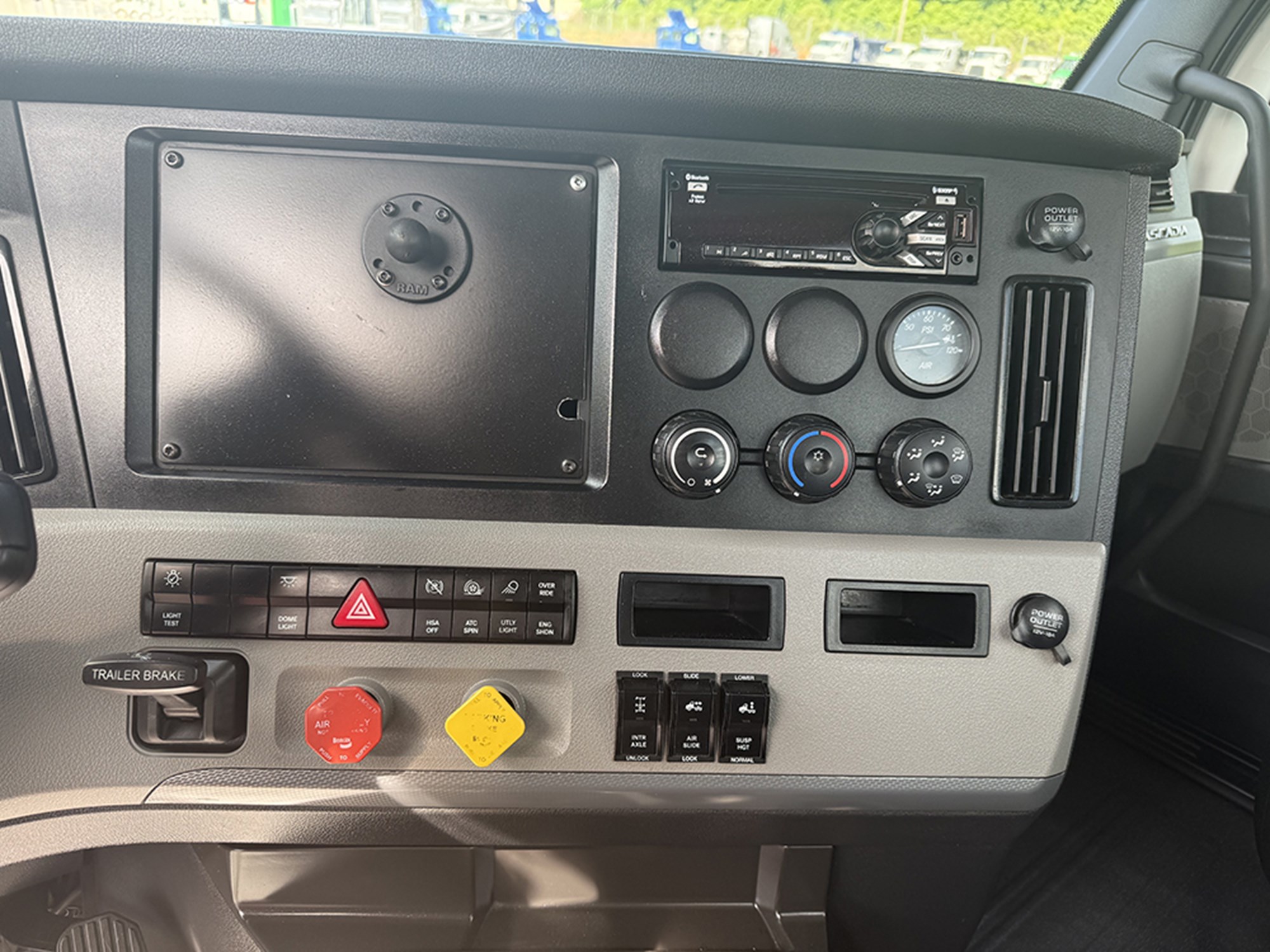 2020 Freightliner Cascadia 126 1779980078816 2020 Freightliner Cascadia 126 1779980078816