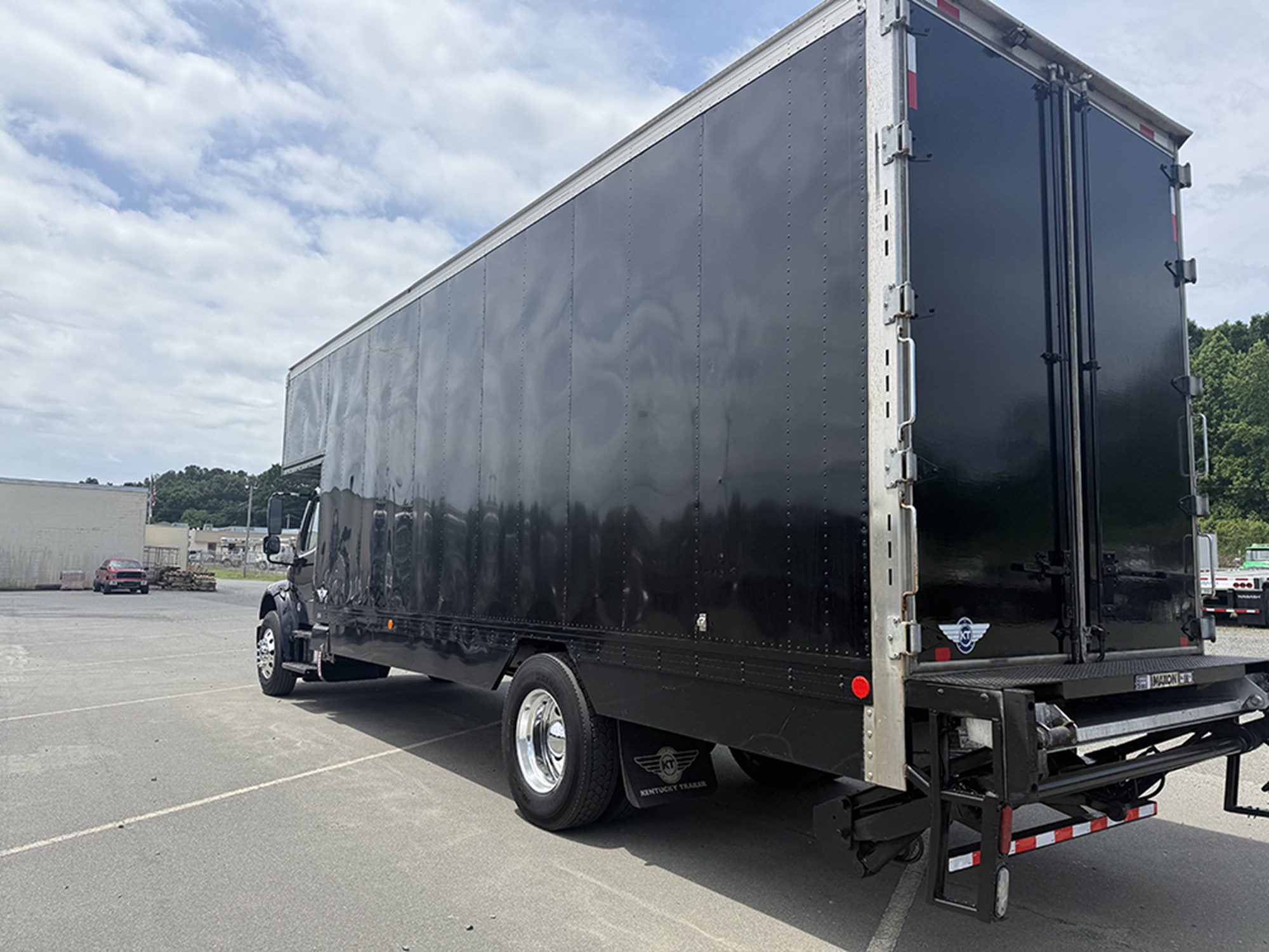 2019 Freightliner M2 1780074211325 2019 Freightliner M2 1780074211325