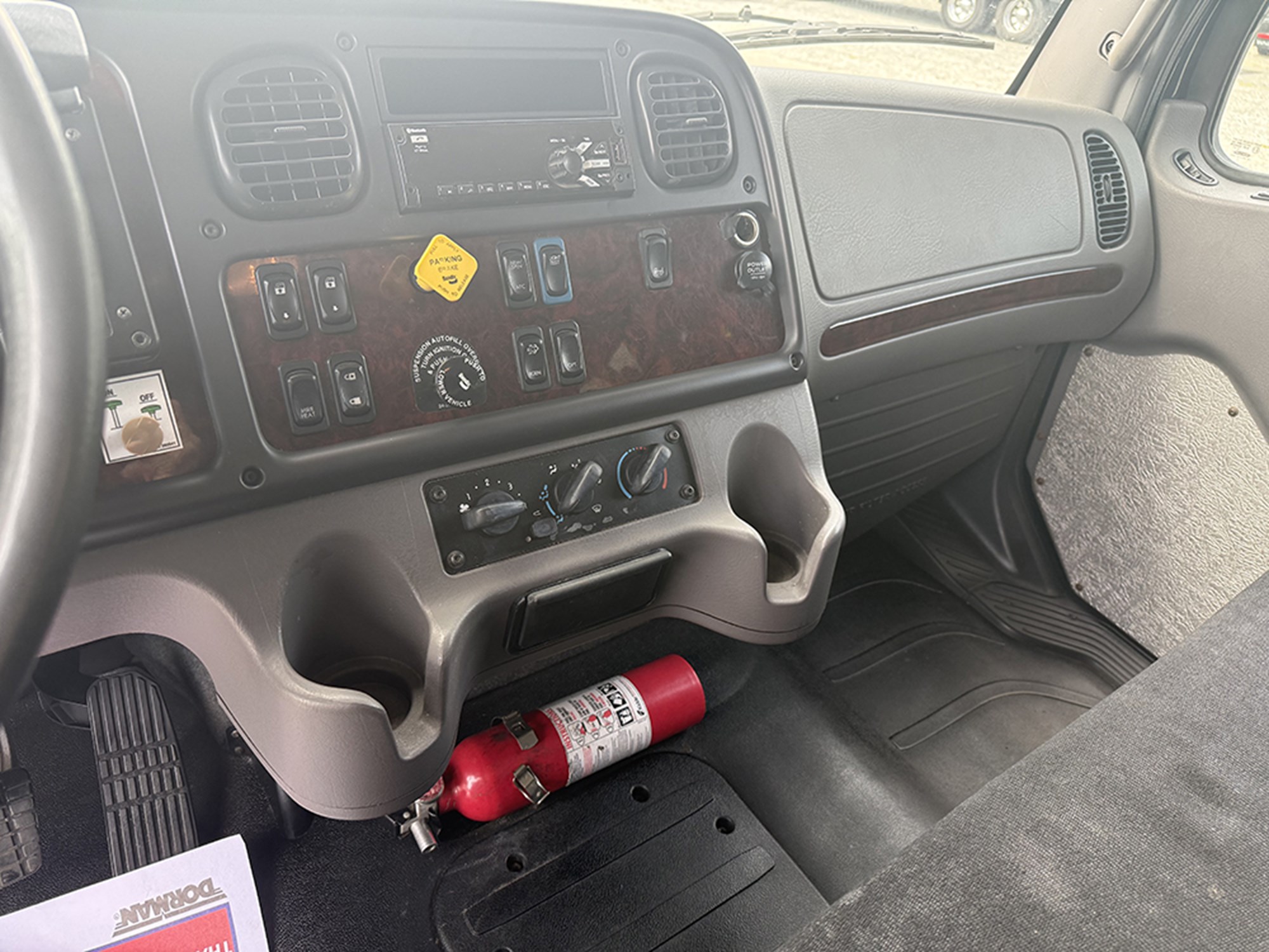 2019 Freightliner M2 1780074212071 2019 Freightliner M2 1780074212071