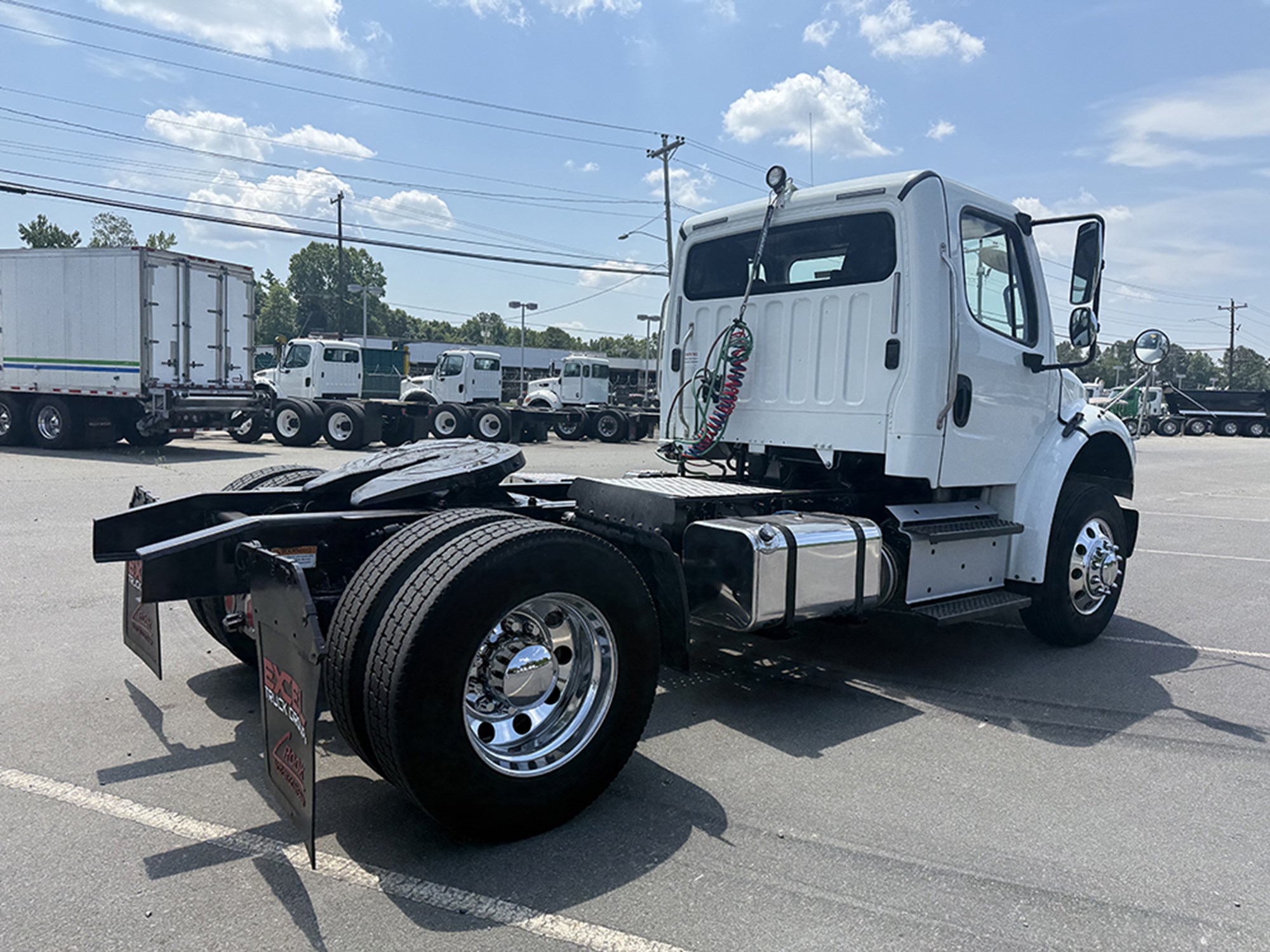 2019 Freightliner M2 2019 Freightliner M2 - image 4 of 6