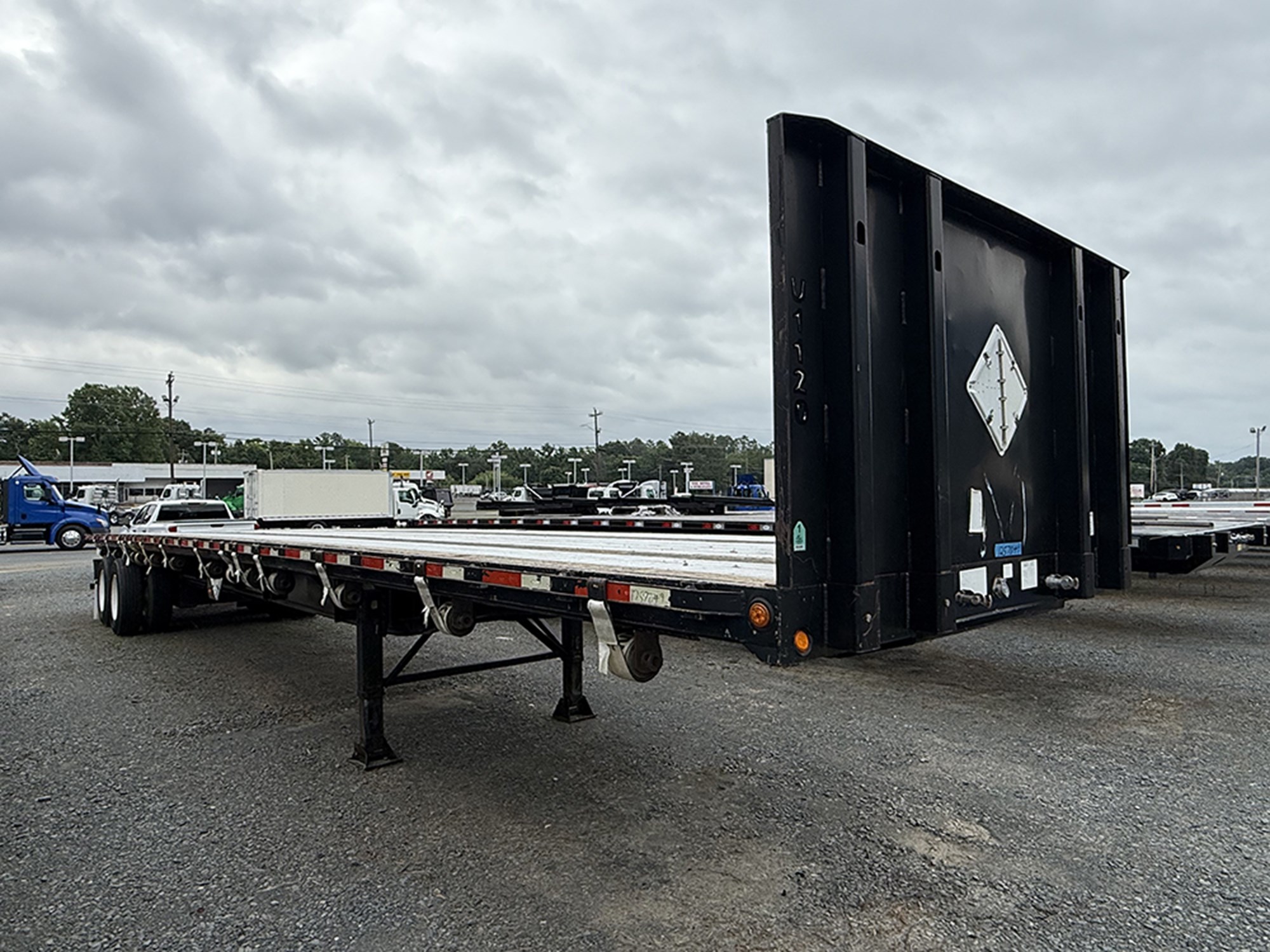 2016 Clark Flatbed 2016 Clark Flatbed - image 2 of 6