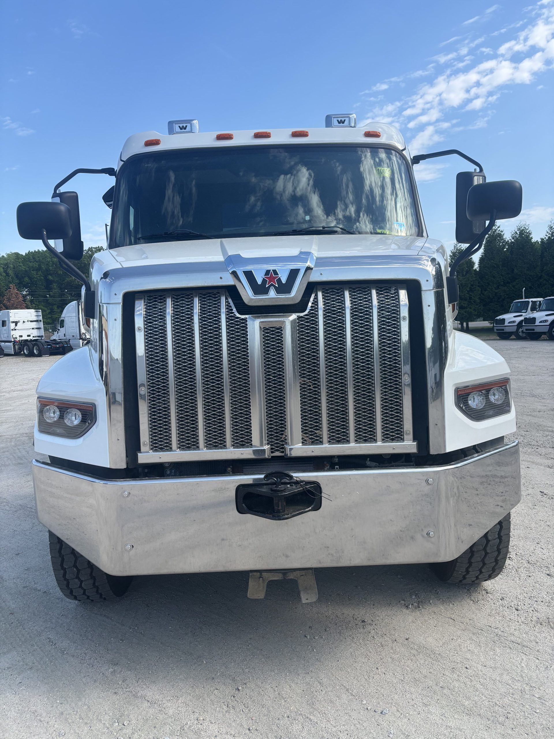 2024 Western Star 47X 2024 Western Star 47X - image 6 of 6