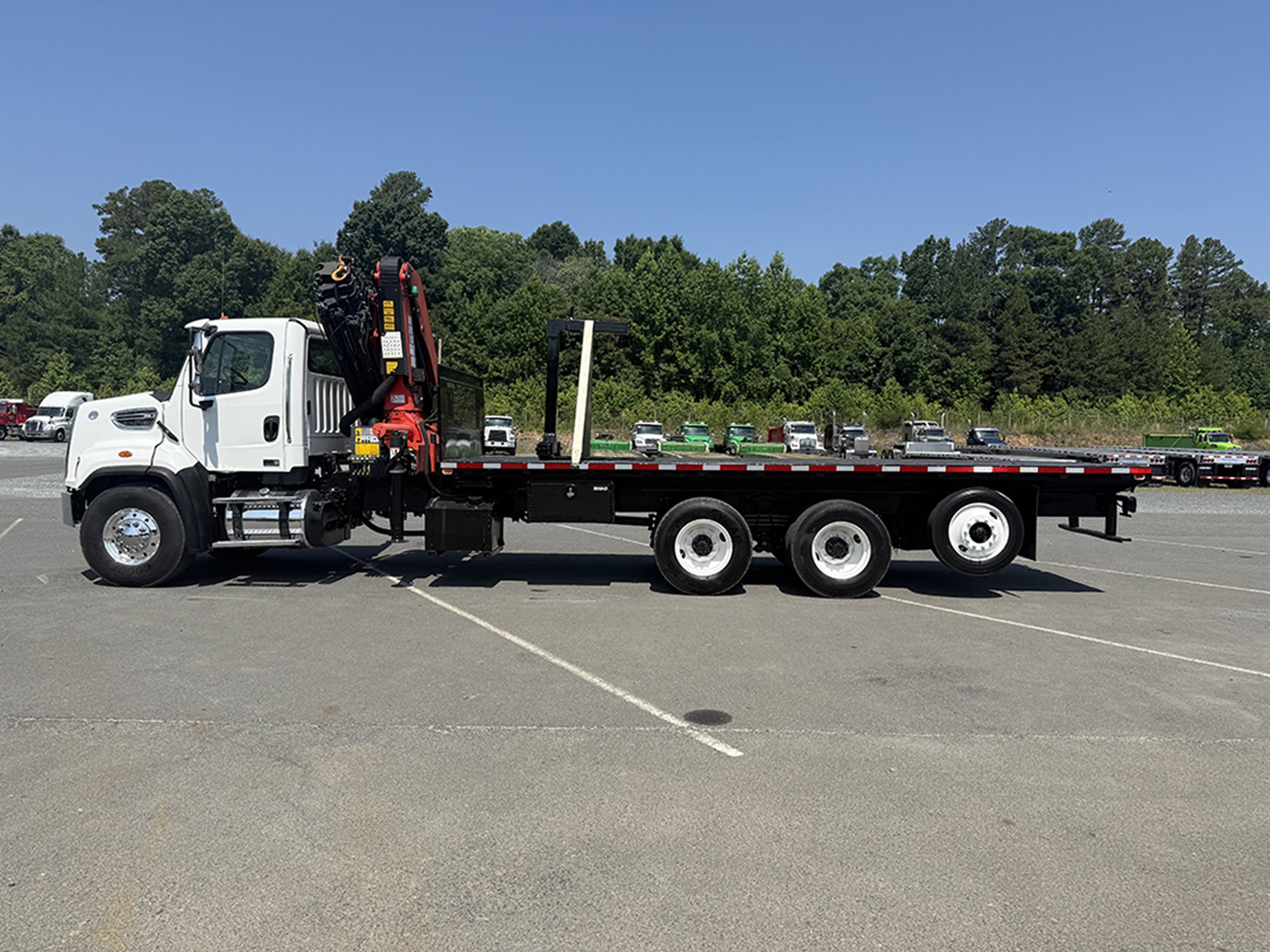 2017 Freightliner 108SD 1783006064102 2017 Freightliner 108SD 1783006064102