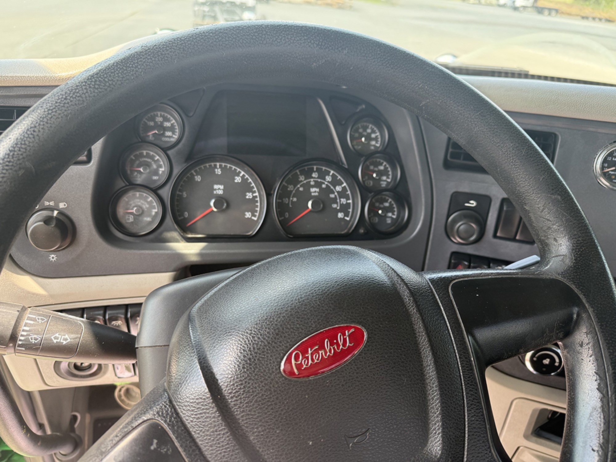2018 Peterbilt 579 1783527046471 2018 Peterbilt 579 1783527046471