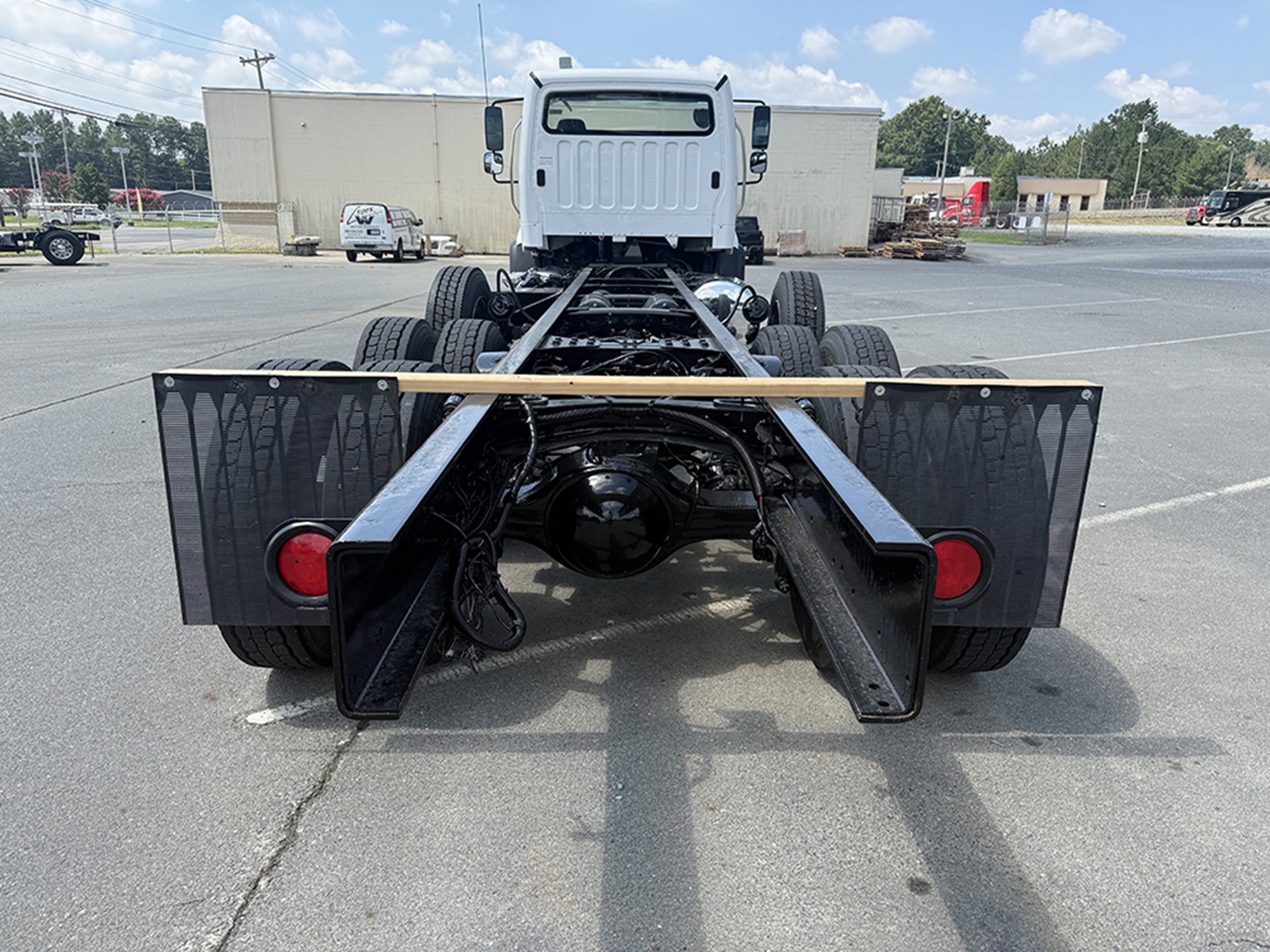 2016 Freightliner 108SD 1783527996219 2016 Freightliner 108SD 1783527996219