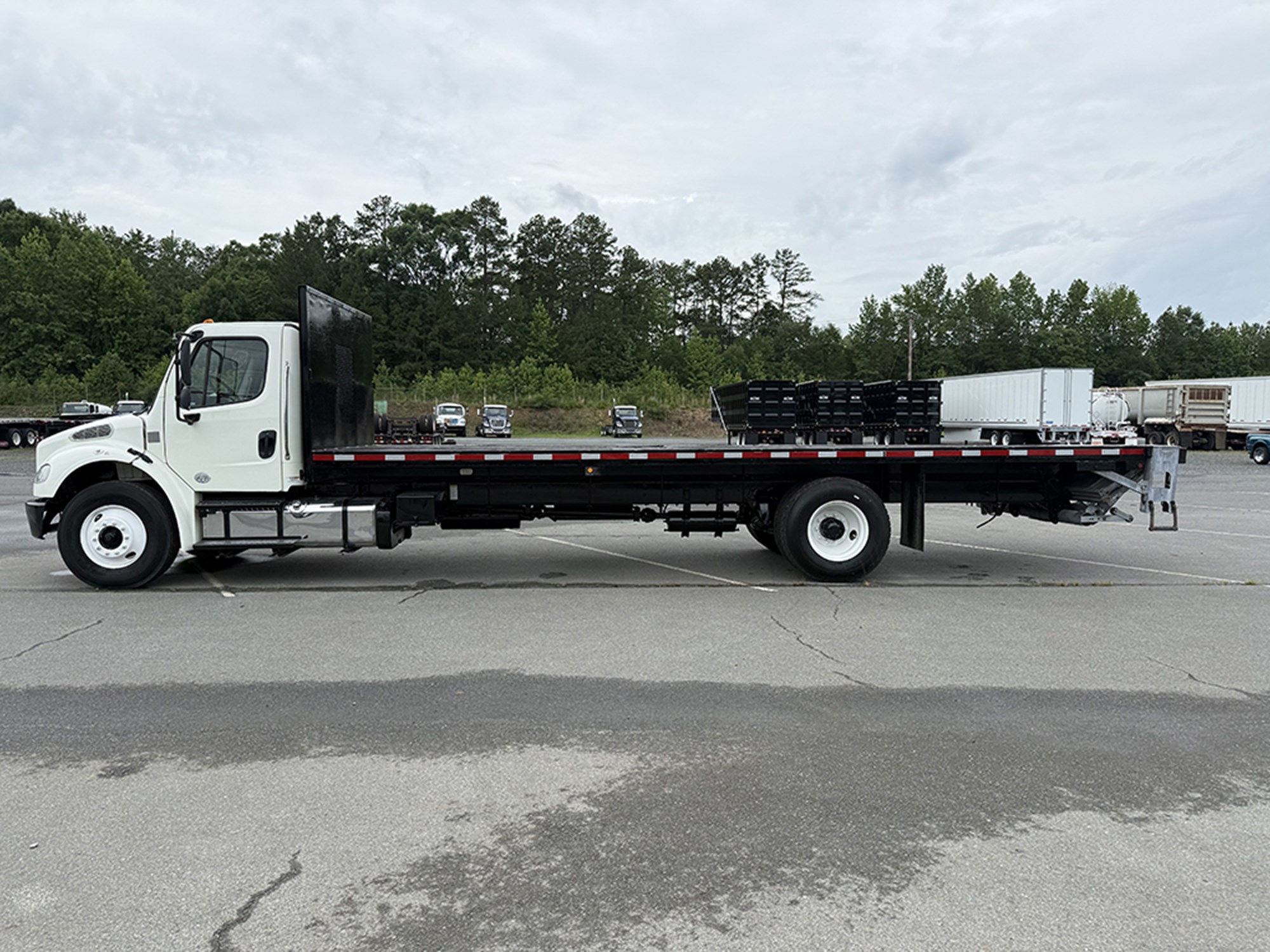 2016 Freightliner M2 1783963460114 2016 Freightliner M2 1783963460114