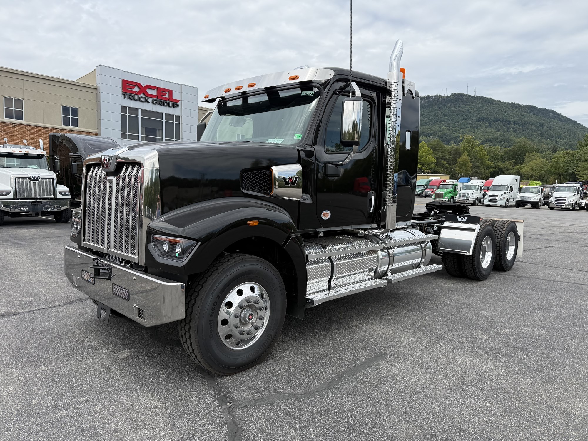 2026 Western Star 49X 2026 Western Star 49X - image 1 of 6