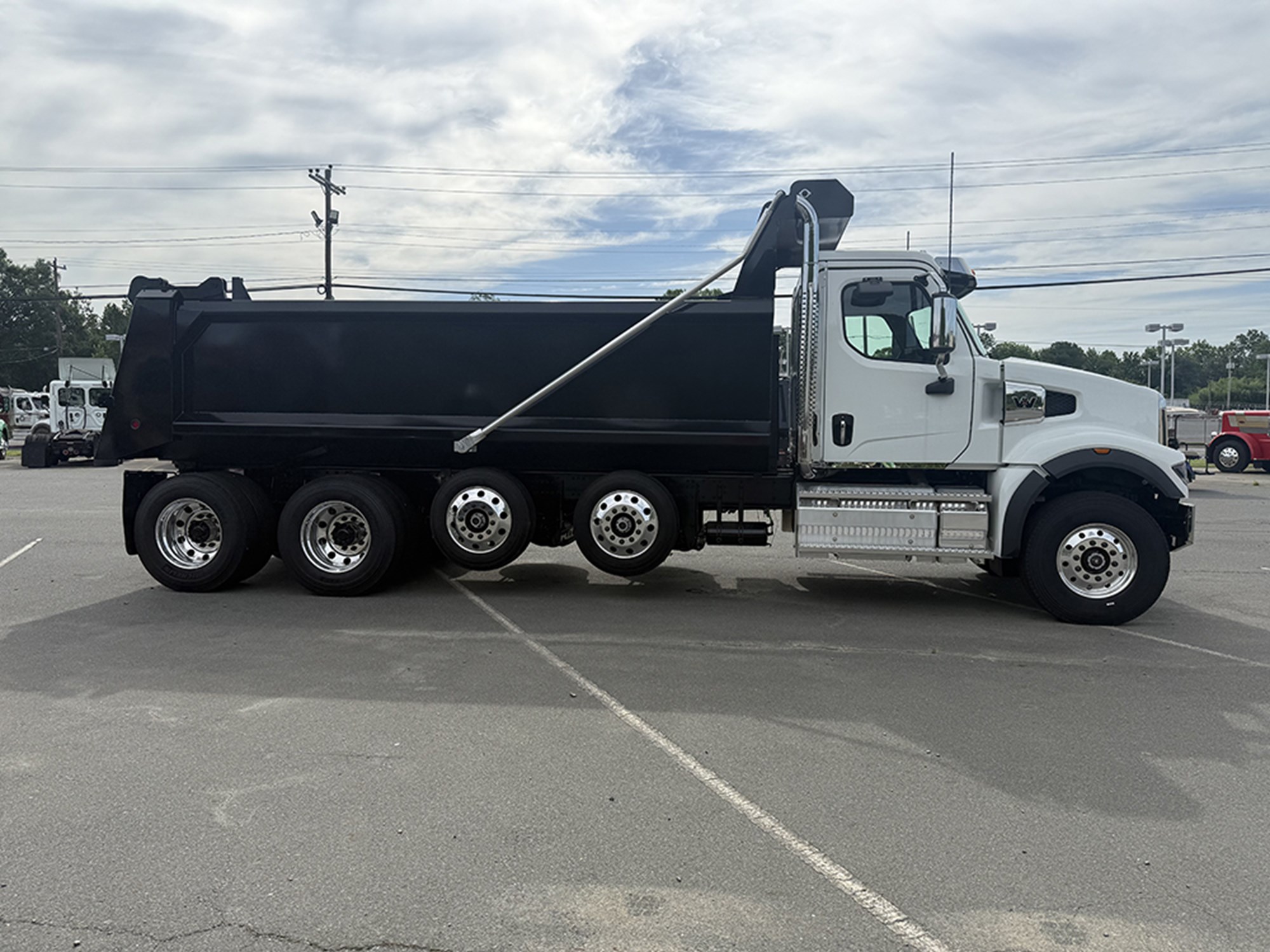 2026 Western Star 49X in Charlotte, NC — photo 3