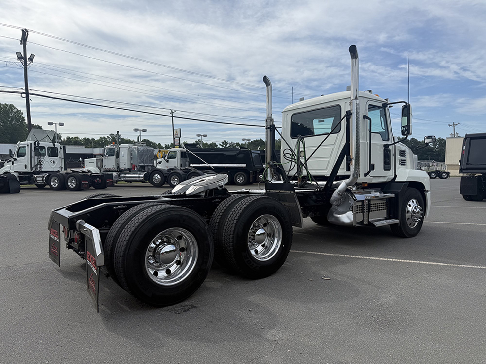 2020 Mack Anthem in Weyers Cave, VA — photo 4