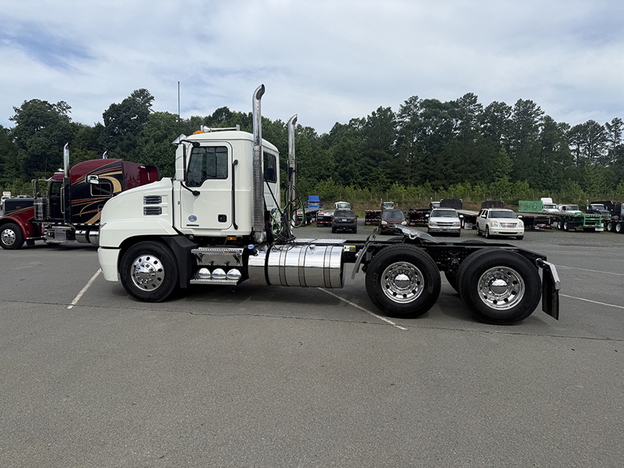 2020 Mack Anthem 1784644708721 2020 Mack Anthem 1784644708721