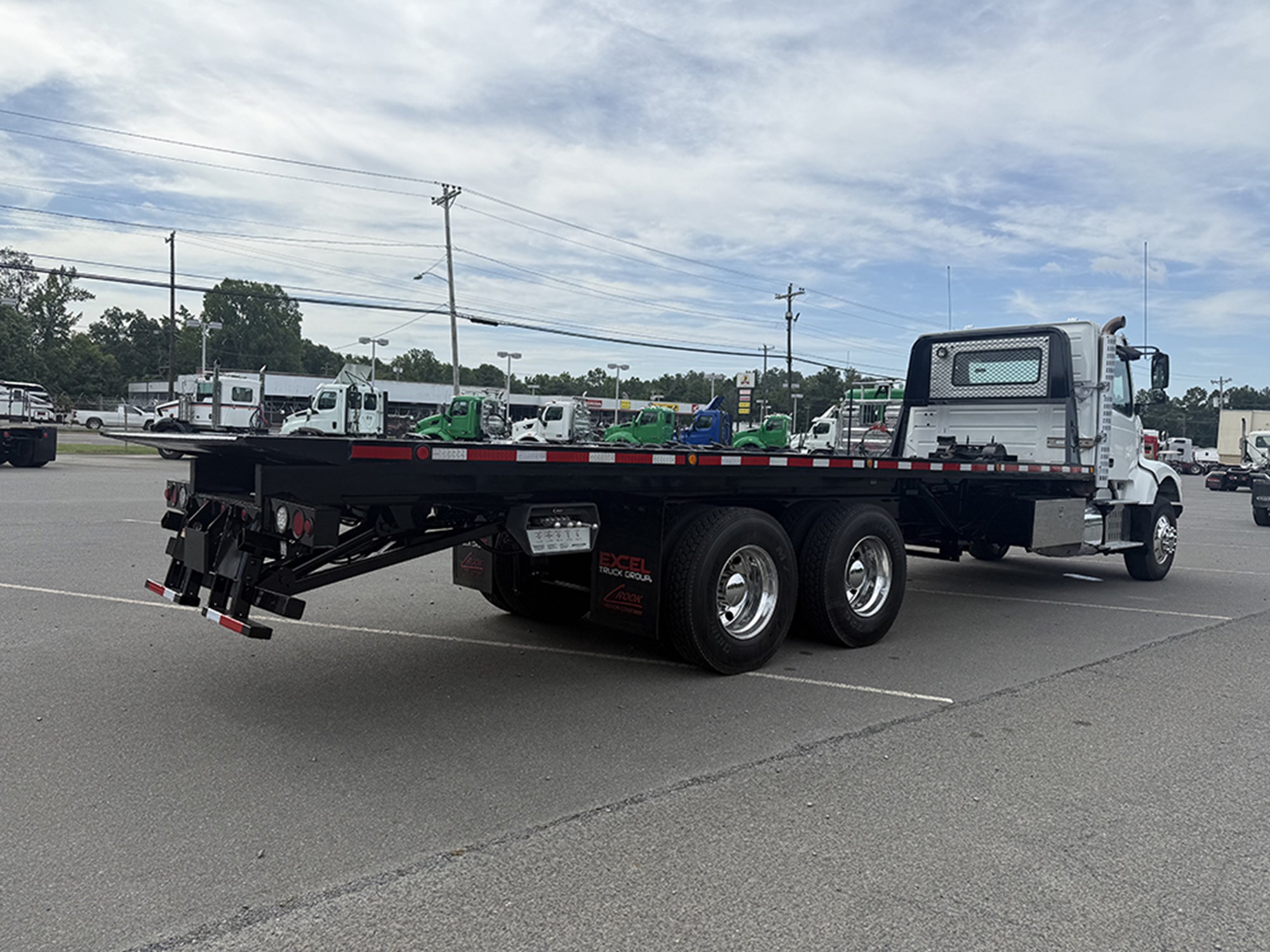 2016 Volvo VHD 300 — photo 4