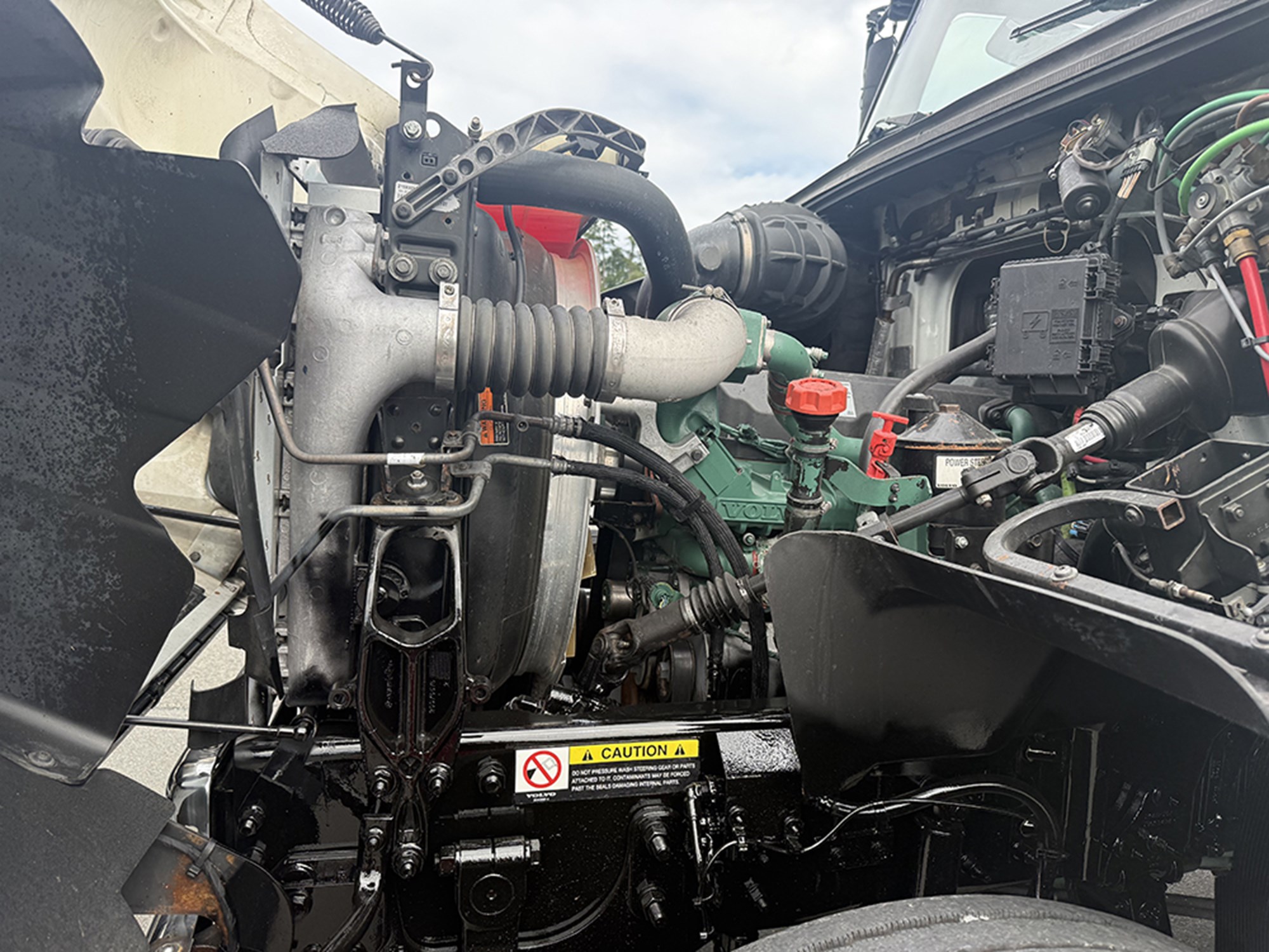 2016 Volvo VHD 1784644949129 2016 Volvo VHD 1784644949129