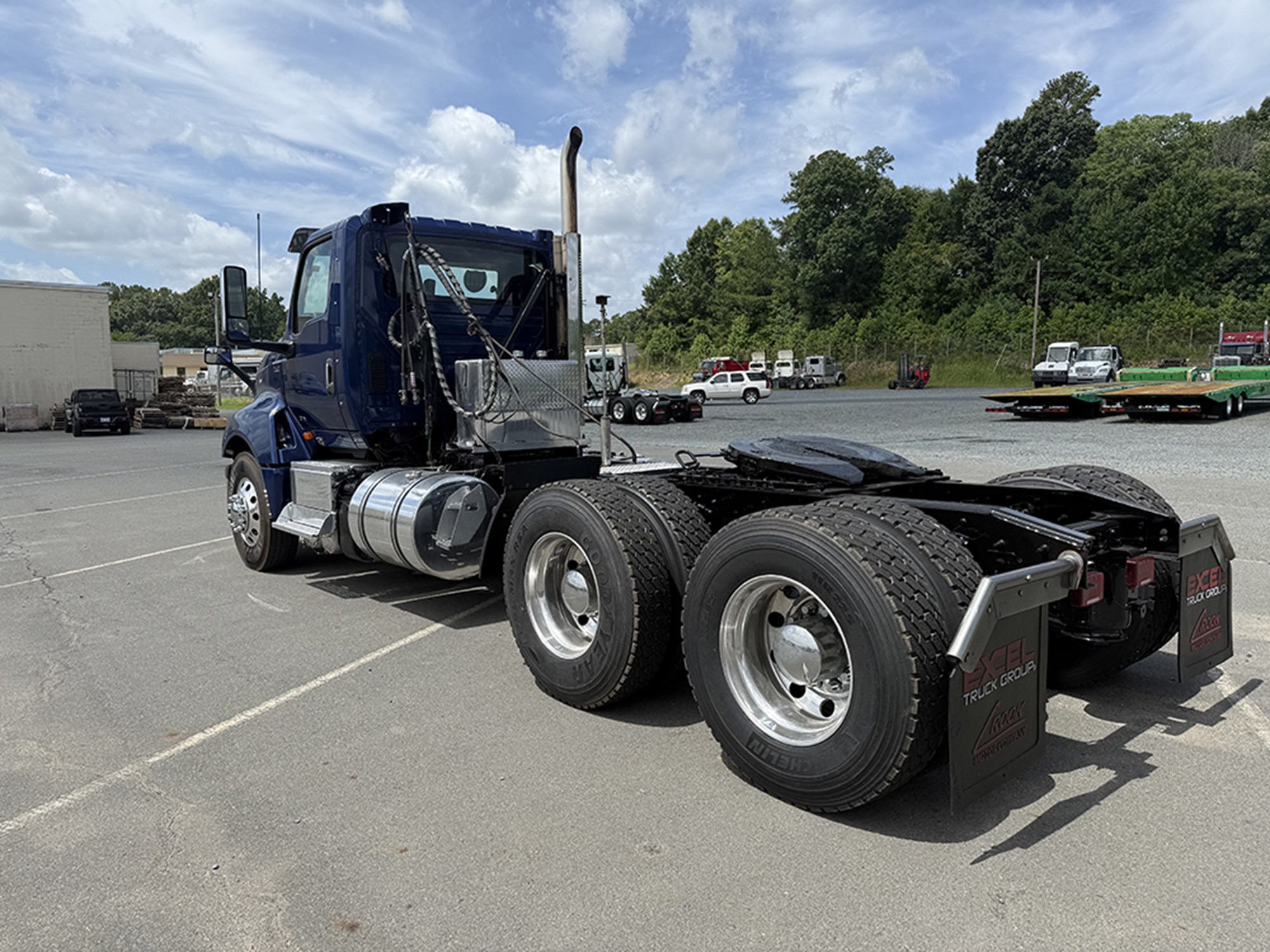 2023 International LT62F 2023 International LT62F - image 6 of 6