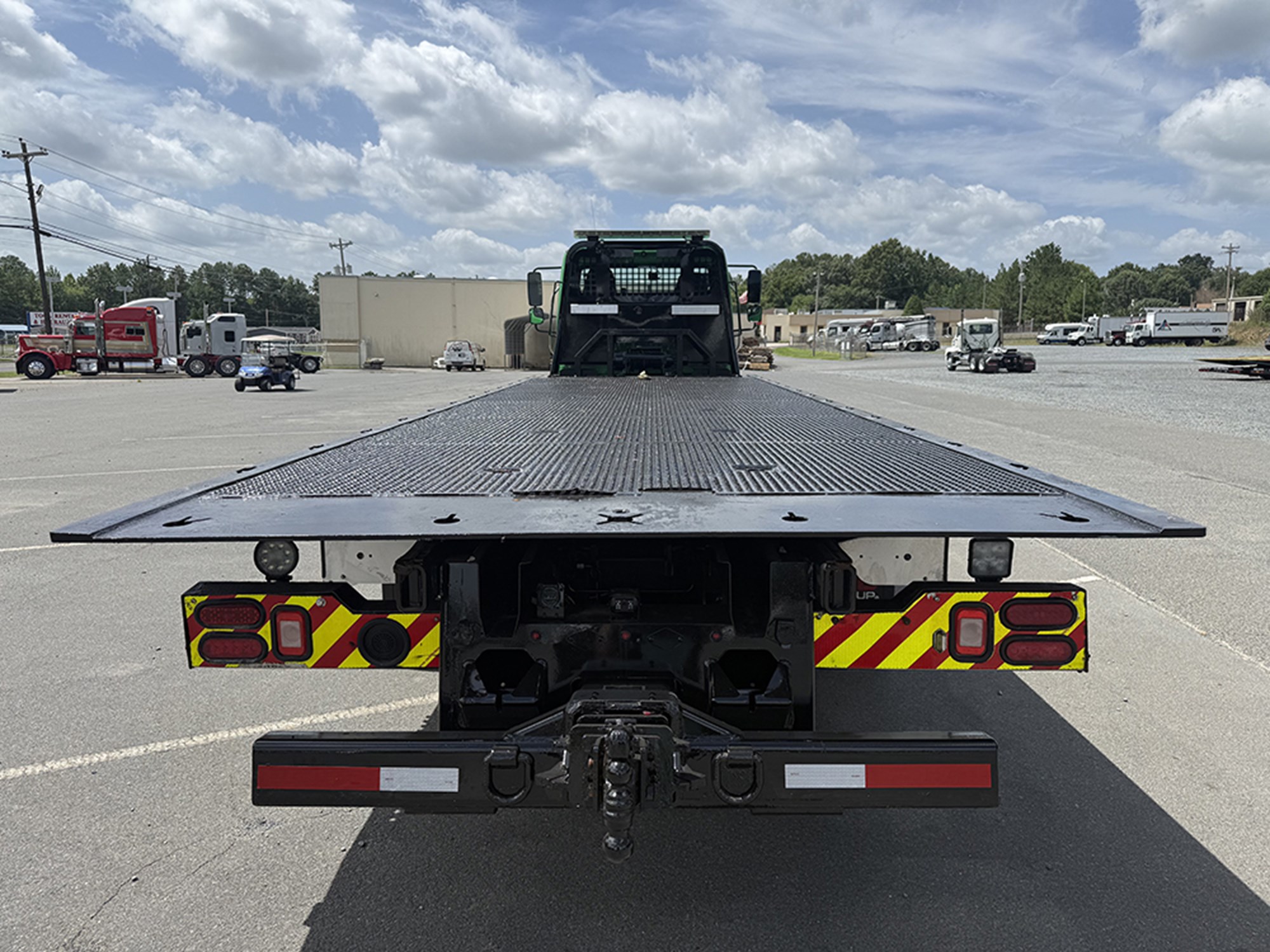 2019 Freightliner M2 2019 Freightliner M2 - image 5 of 6
