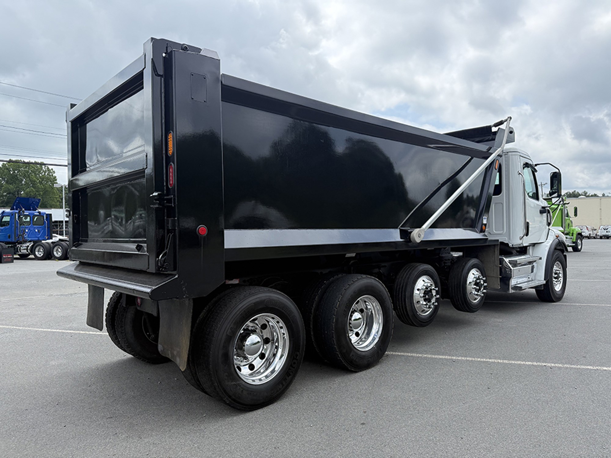 2025 Western Star 47X 1785782641301 2025 Western Star 47X 1785782641301