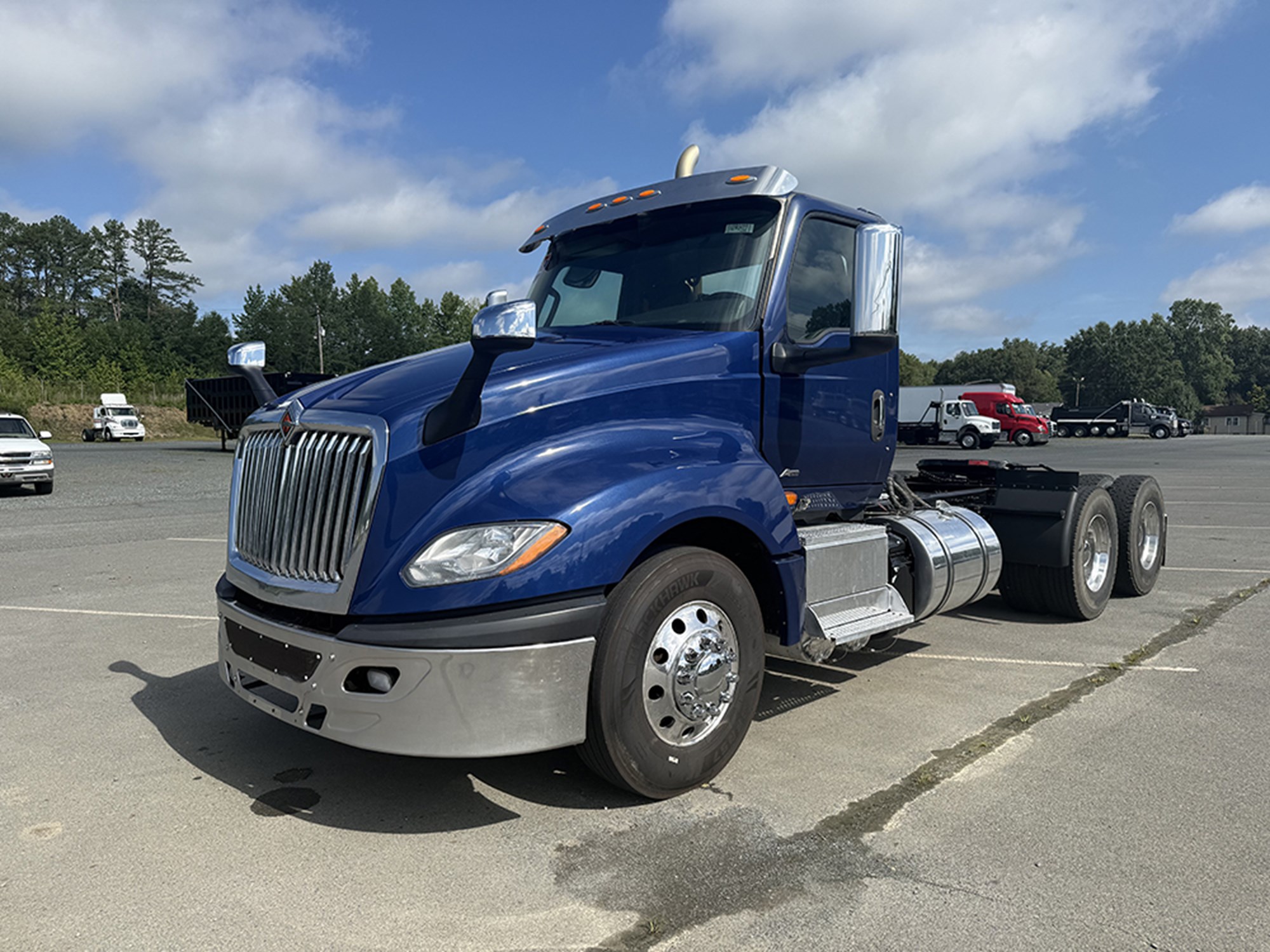 2023 International LT62F 2023 International LT62F - image 1 of 6