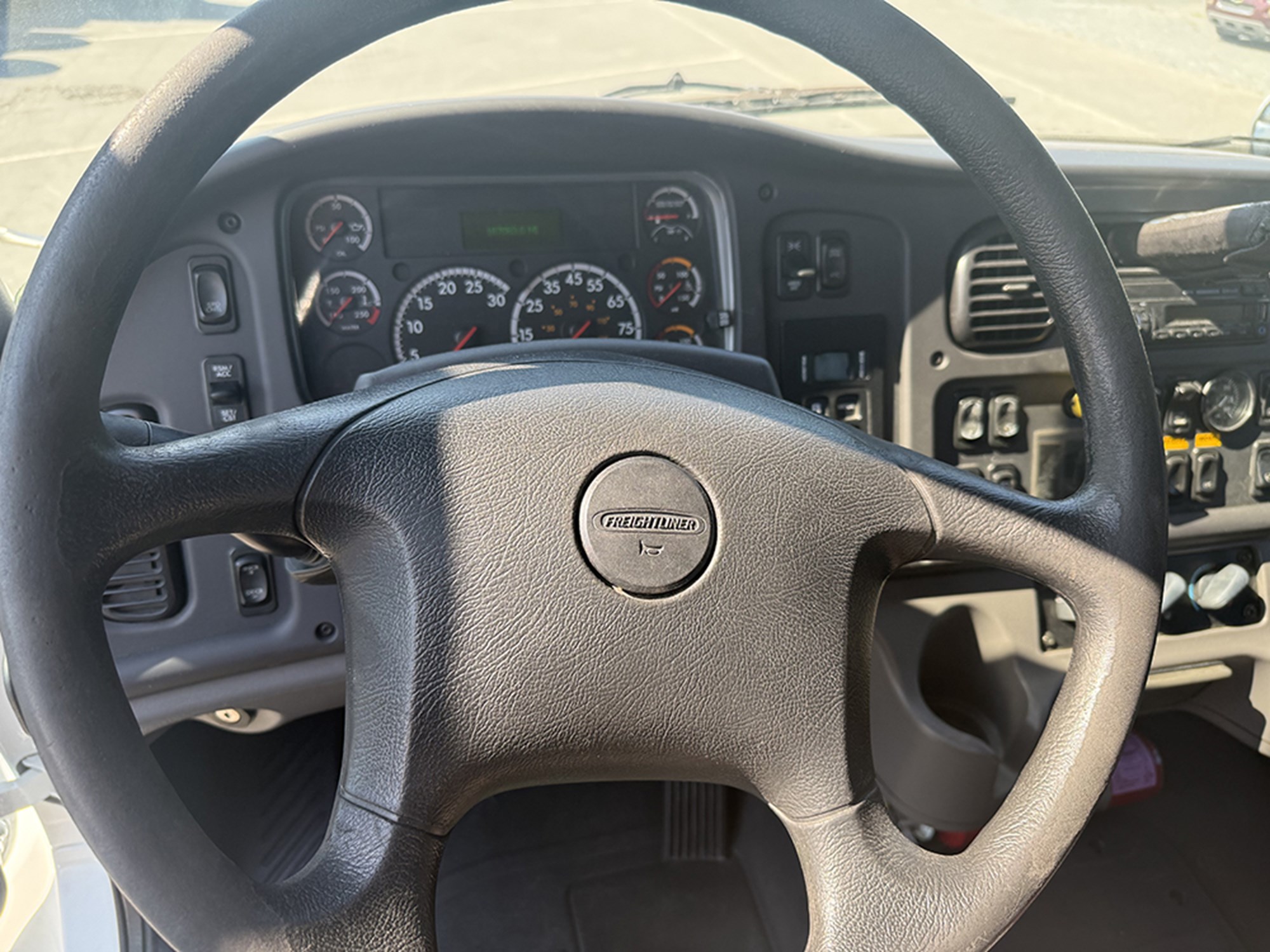 2016 Freightliner M2 106 1788360729666 2016 Freightliner M2 106 1788360729666