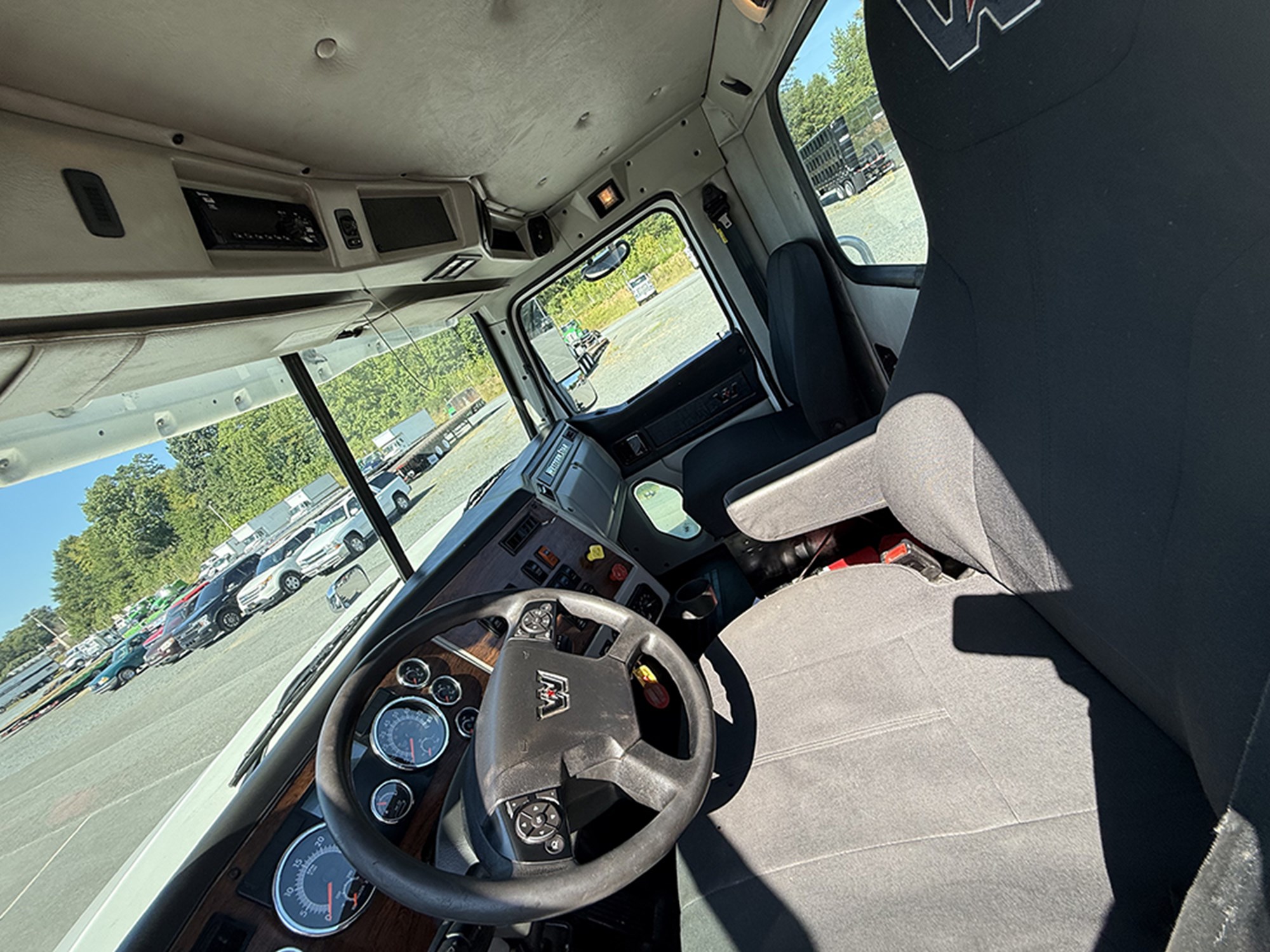 2021 Western Star 5700XE DC 1788968123063 2021 Western Star 5700XE DC 1788968123063