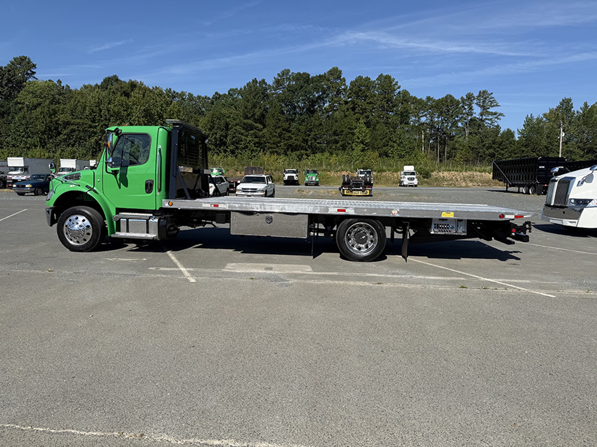 2021 Freightliner M2106 1788968340323 2021 Freightliner M2106 1788968340323