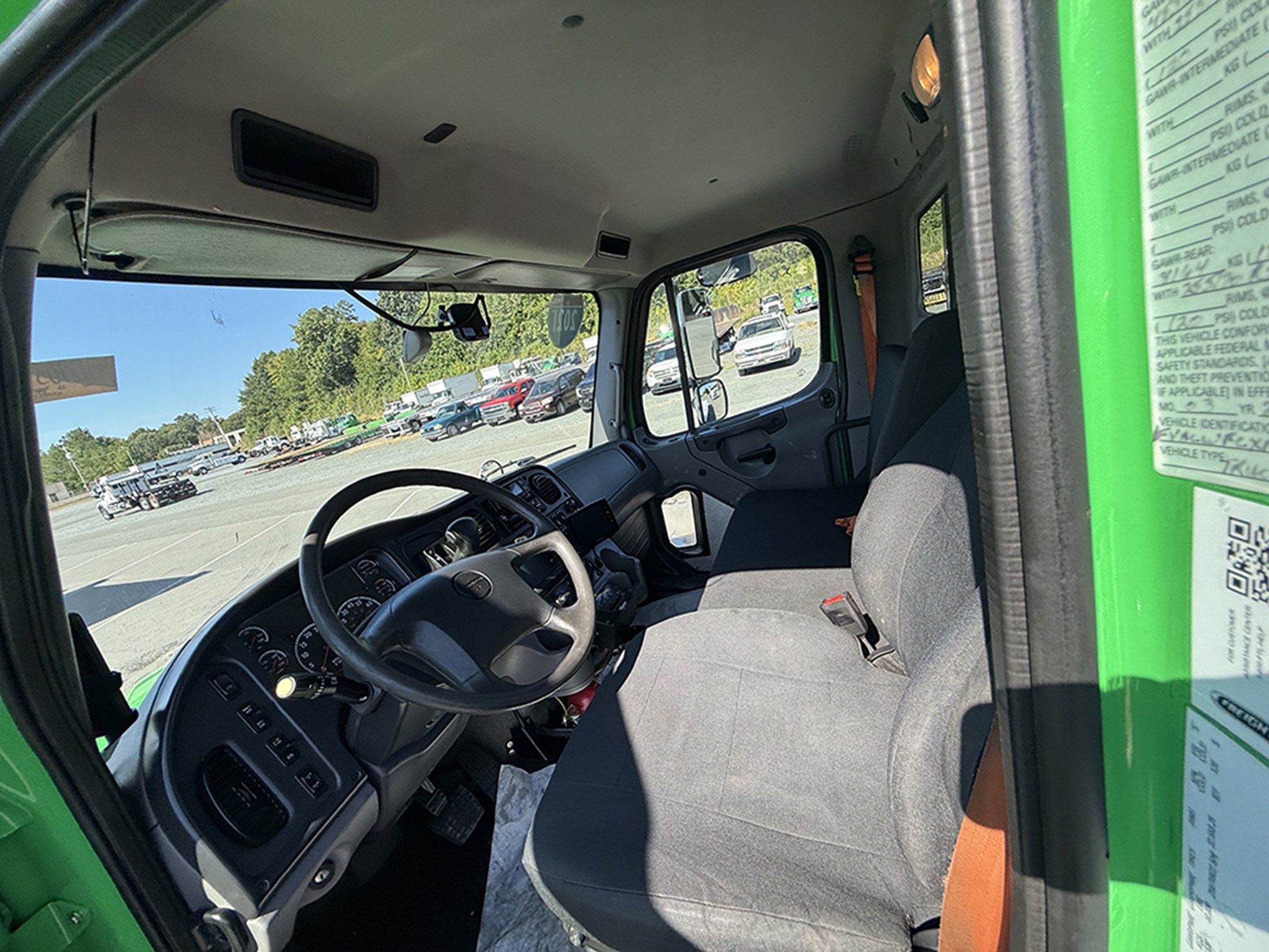 2021 Freightliner M2106 1788968340569 2021 Freightliner M2106 1788968340569