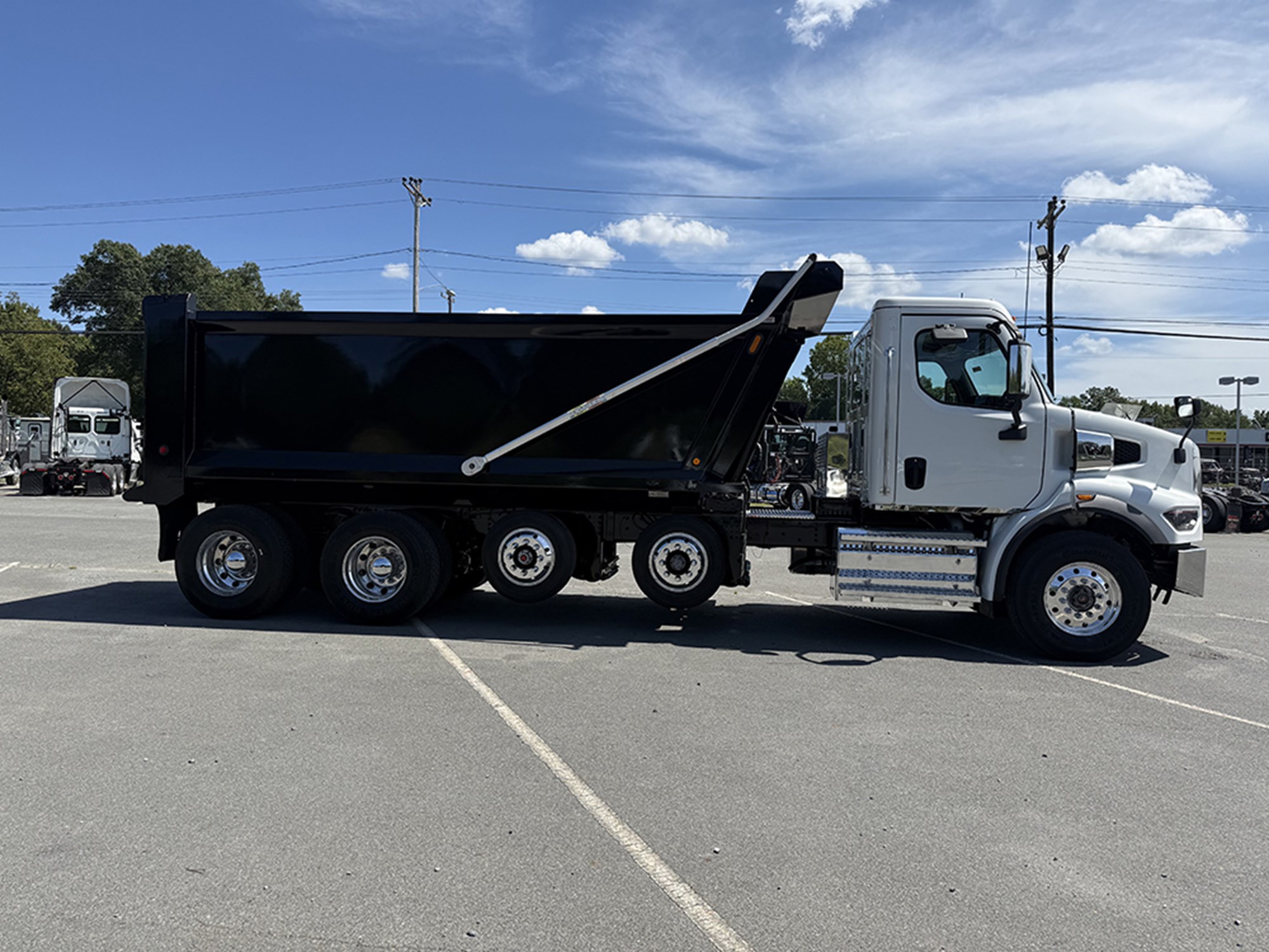 2025 Western Star 47X 1789062012126 2025 Western Star 47X 1789062012126