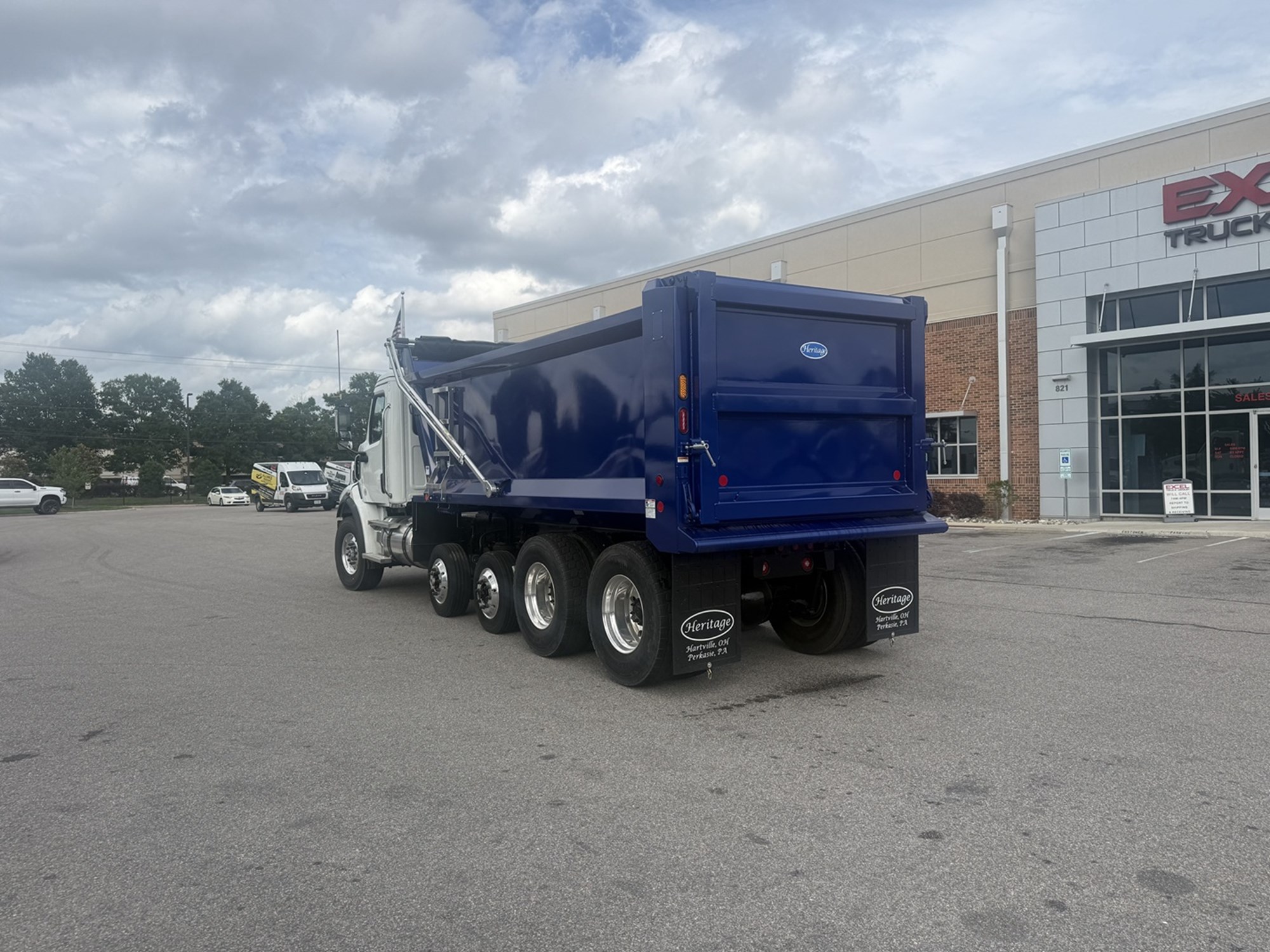 2026 Western Star 47X 2026 Western Star 47X - image 4 of 6