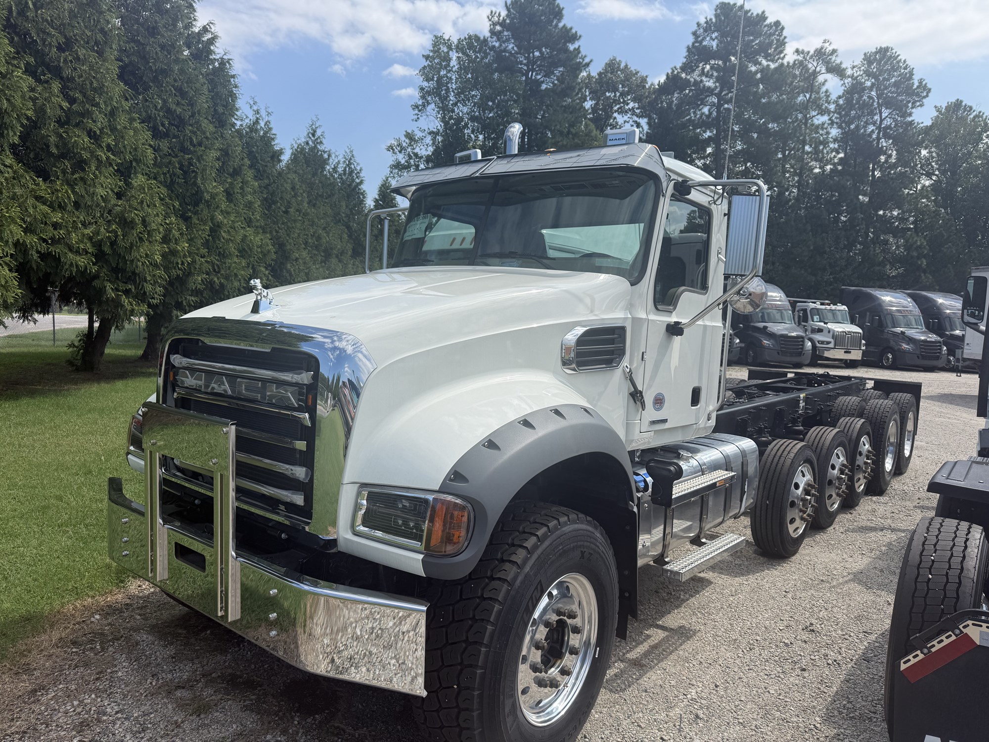 2026 Mack Granite 64FR 1789414467465 2026 Mack Granite 64FR 1789414467465
