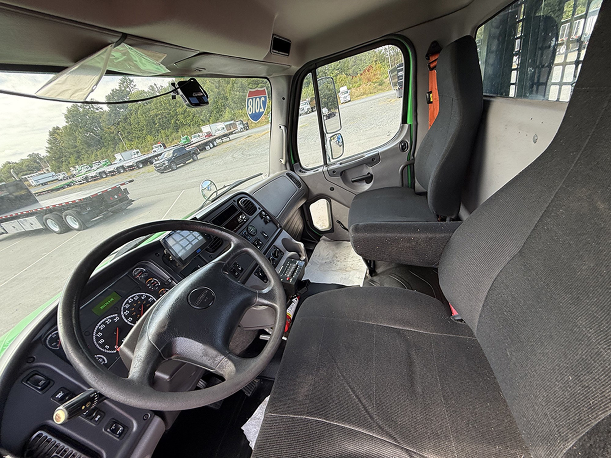 2018 Freightliner M2 1789495662478 2018 Freightliner M2 1789495662478