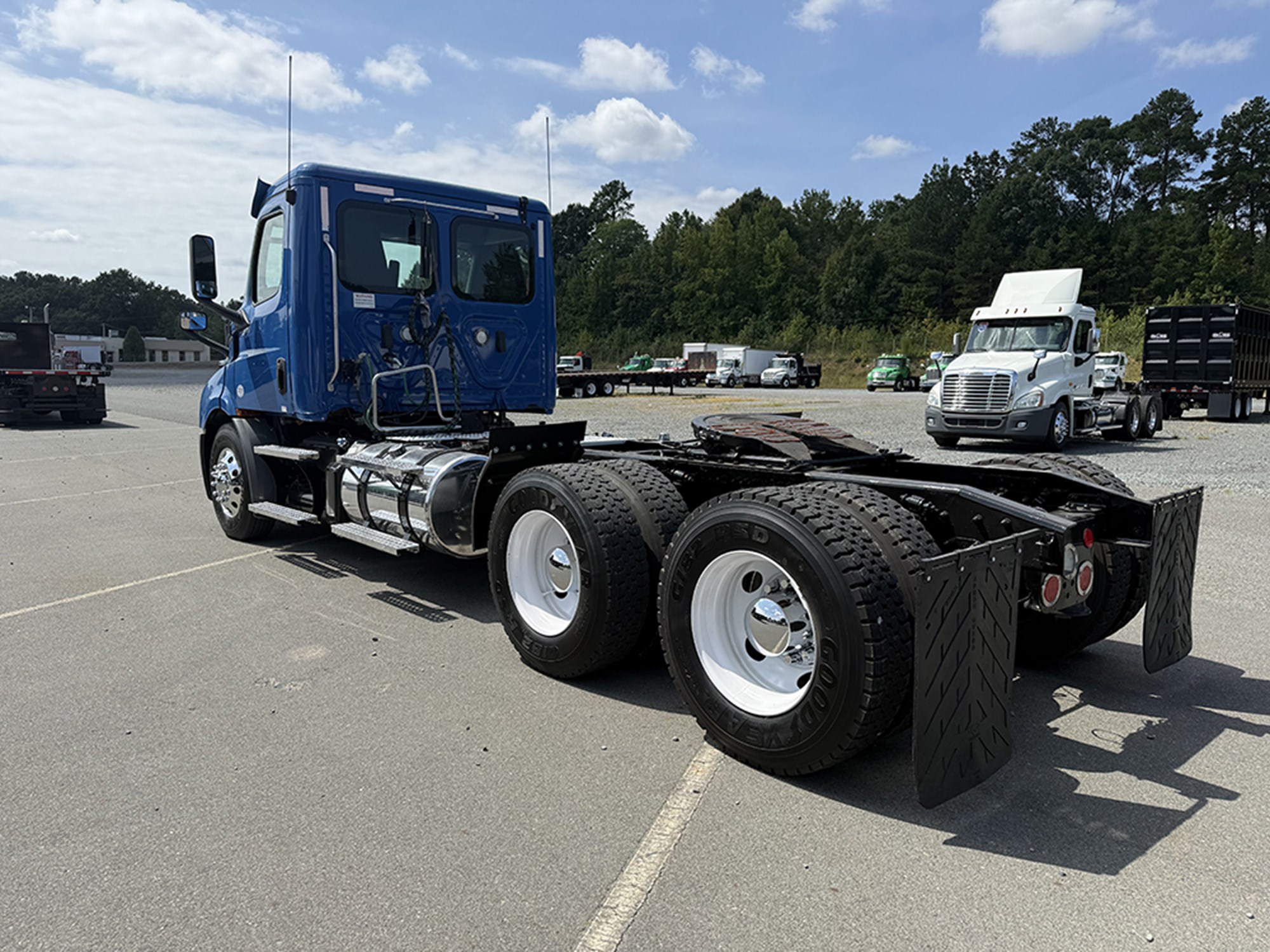 2020 Freightliner Cascadia 116 1789496341192 2020 Freightliner Cascadia 116 1789496341192