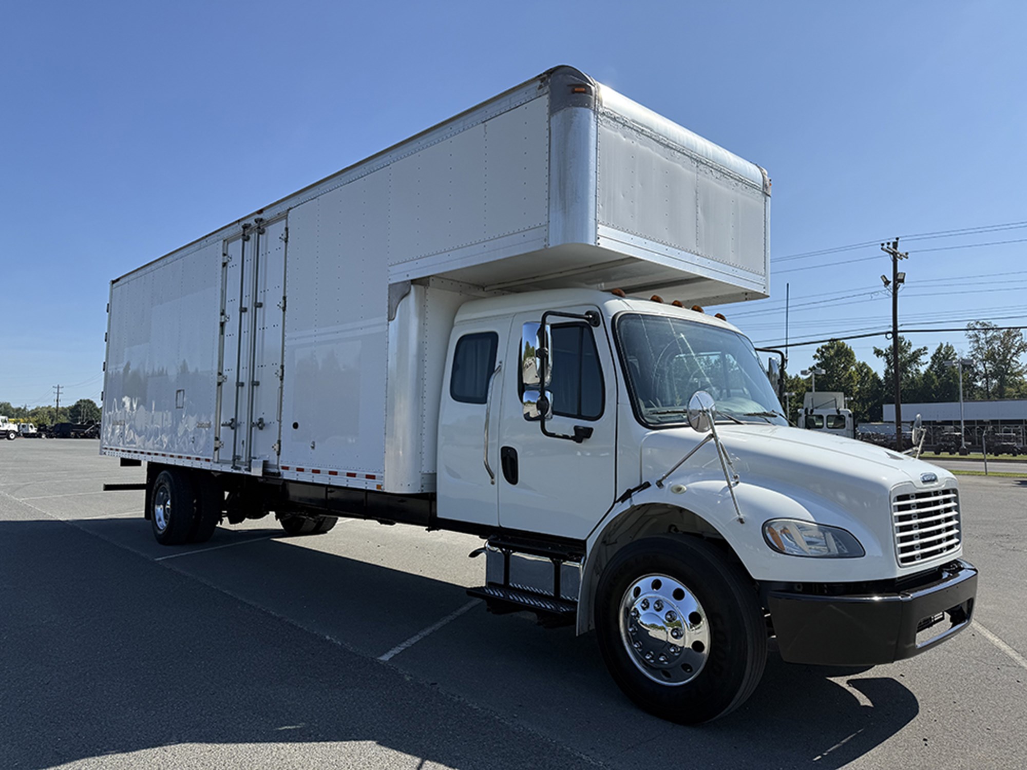 2018 Freightliner M2 1789659380715 2018 Freightliner M2 1789659380715