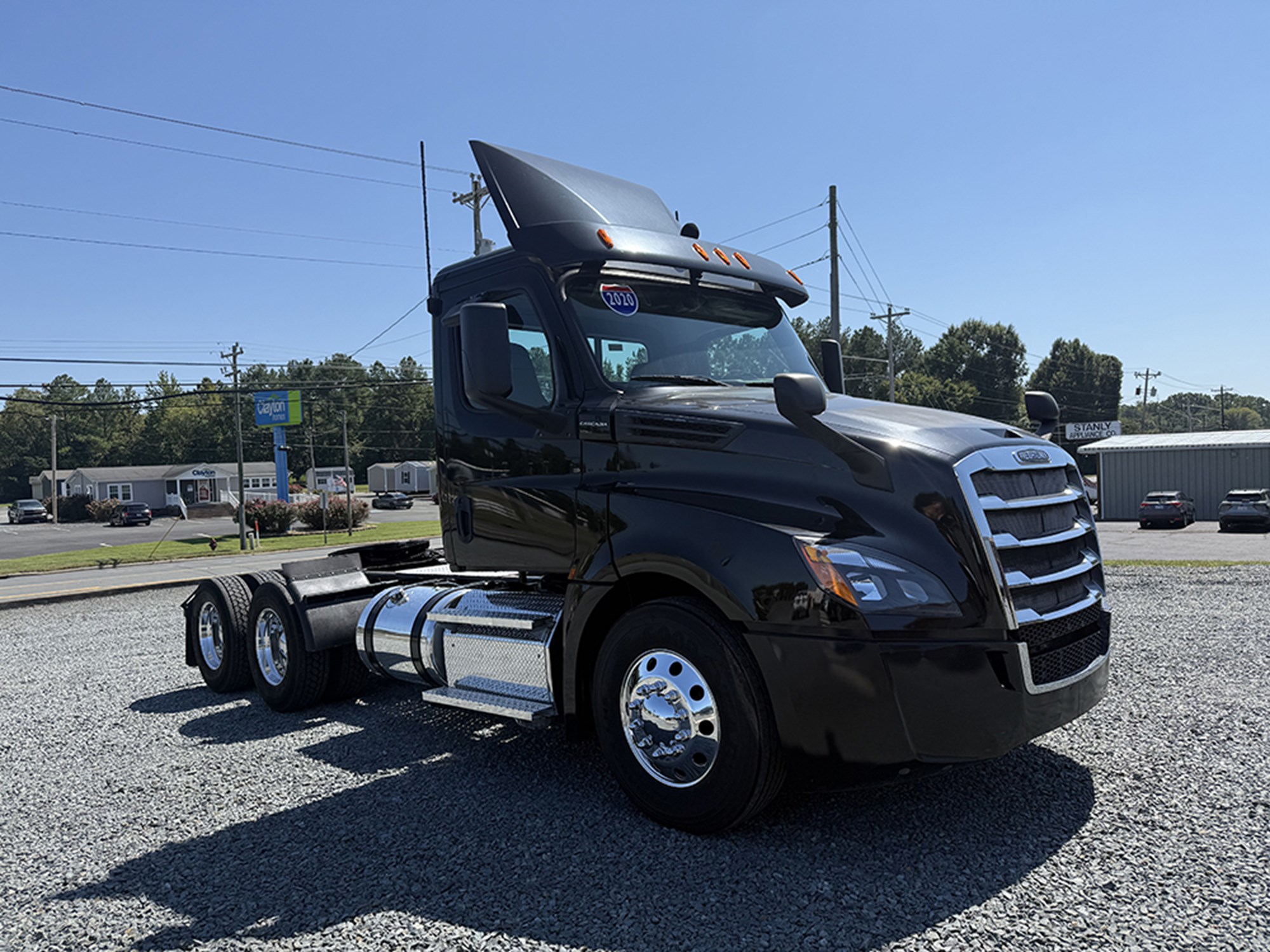 2020 Freightliner Cascadia in Rock Hill, SC — photo 2