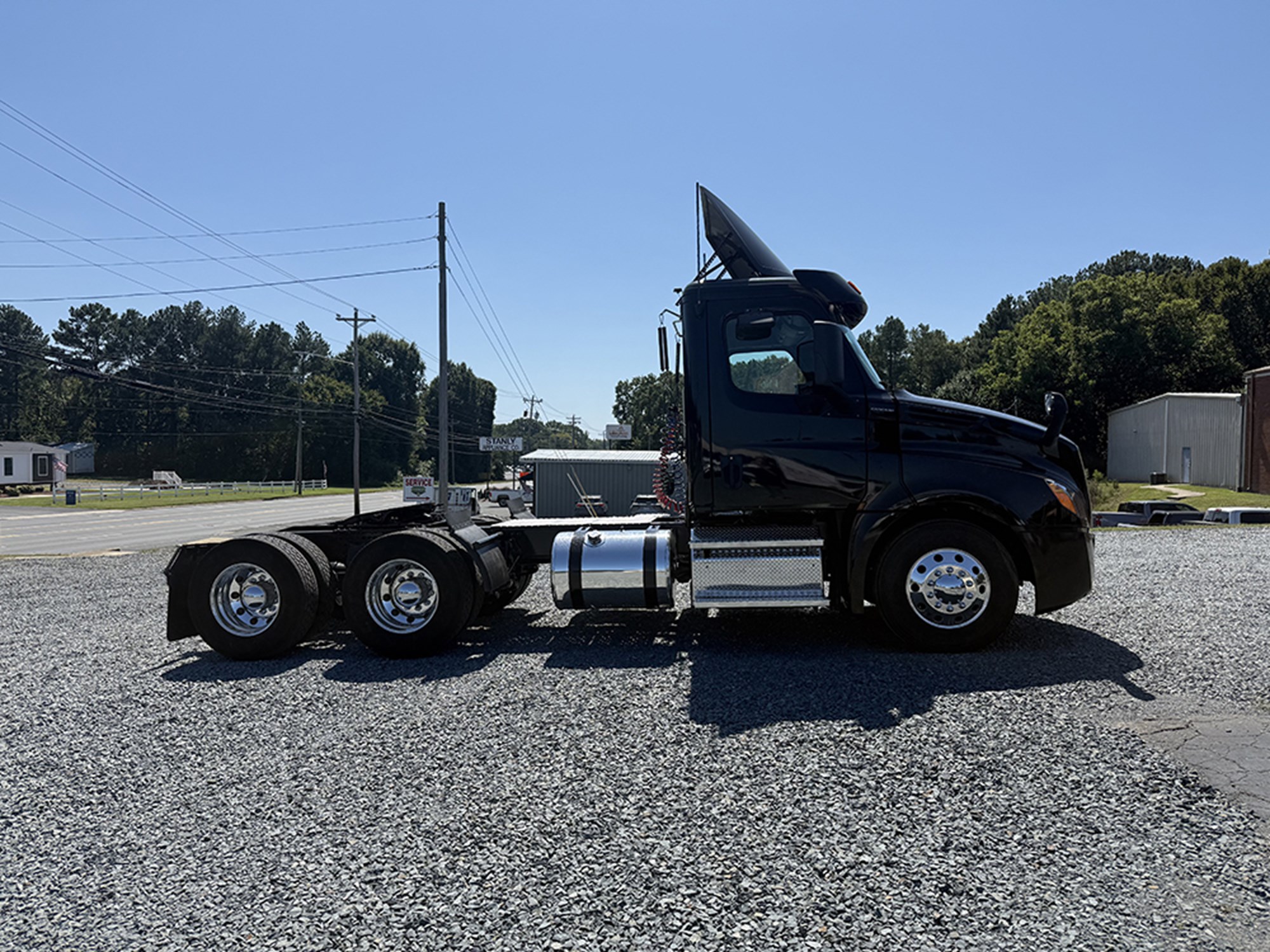 2020 Freightliner Cascadia in Rock Hill, SC — photo 3