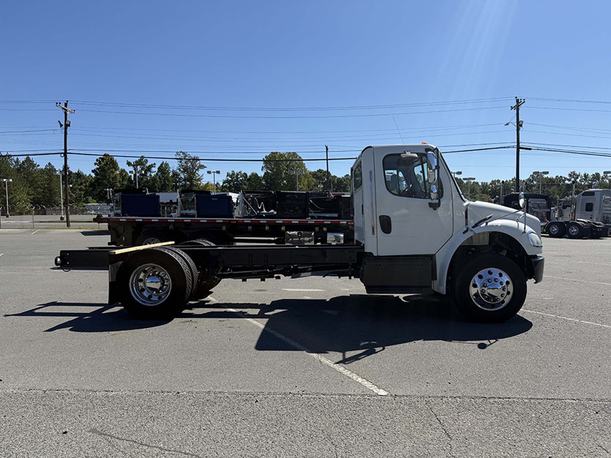 2015 Freightliner M2 1790618646588 2015 Freightliner M2 1790618646588