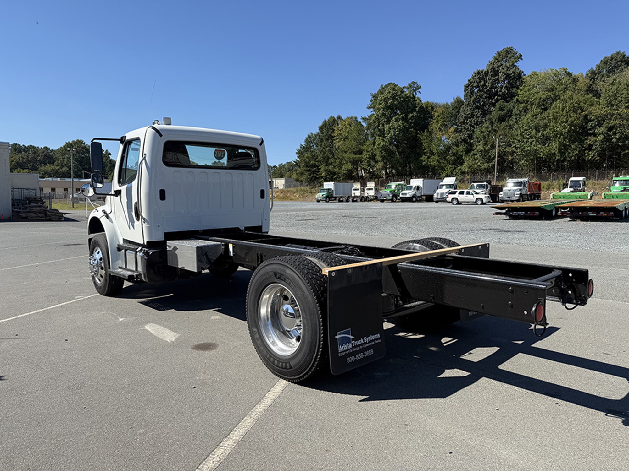 2015 Freightliner M2 1790618647198 2015 Freightliner M2 1790618647198