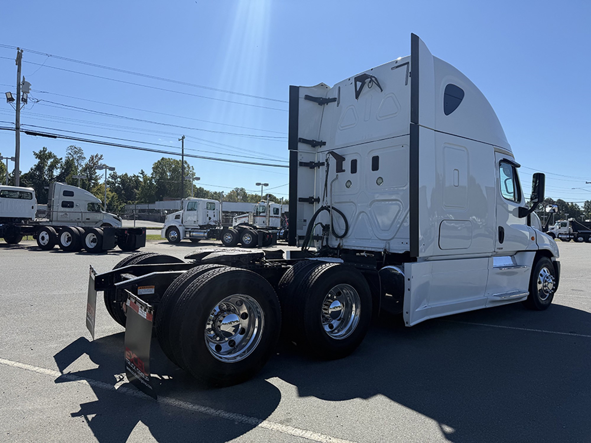 2016 Freightliner Cascadia 125 1790618980072 2016 Freightliner Cascadia 125 1790618980072