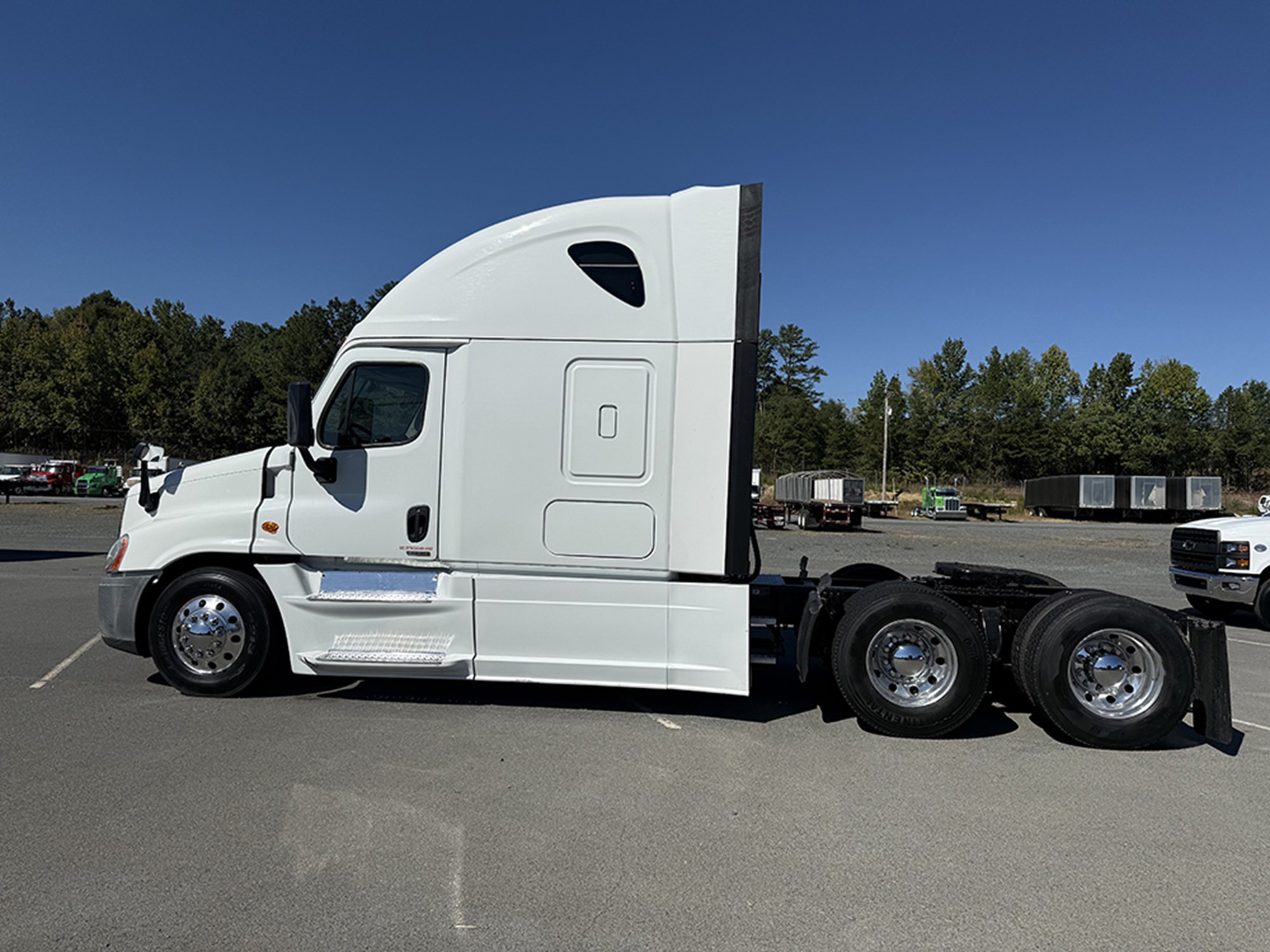 2016 Freightliner Cascadia 125 1790618980667 2016 Freightliner Cascadia 125 1790618980667