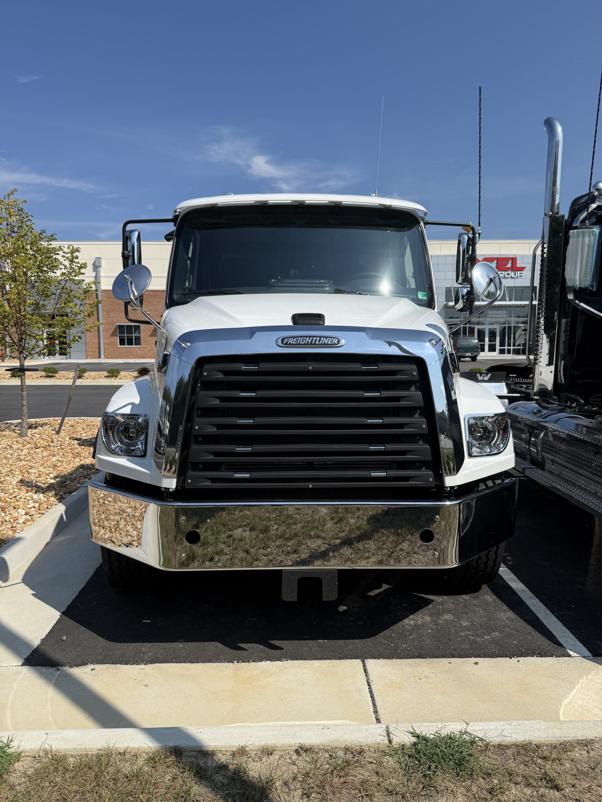 2026 Freightliner 114SD 2026 Freightliner 114SD - image 1 of 2