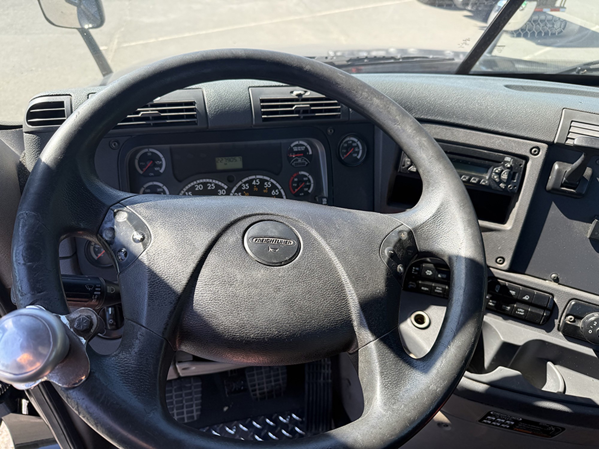 2014 Freightliner CA125 Cascadia 1791303044445 2014 Freightliner CA125 Cascadia 1791303044445