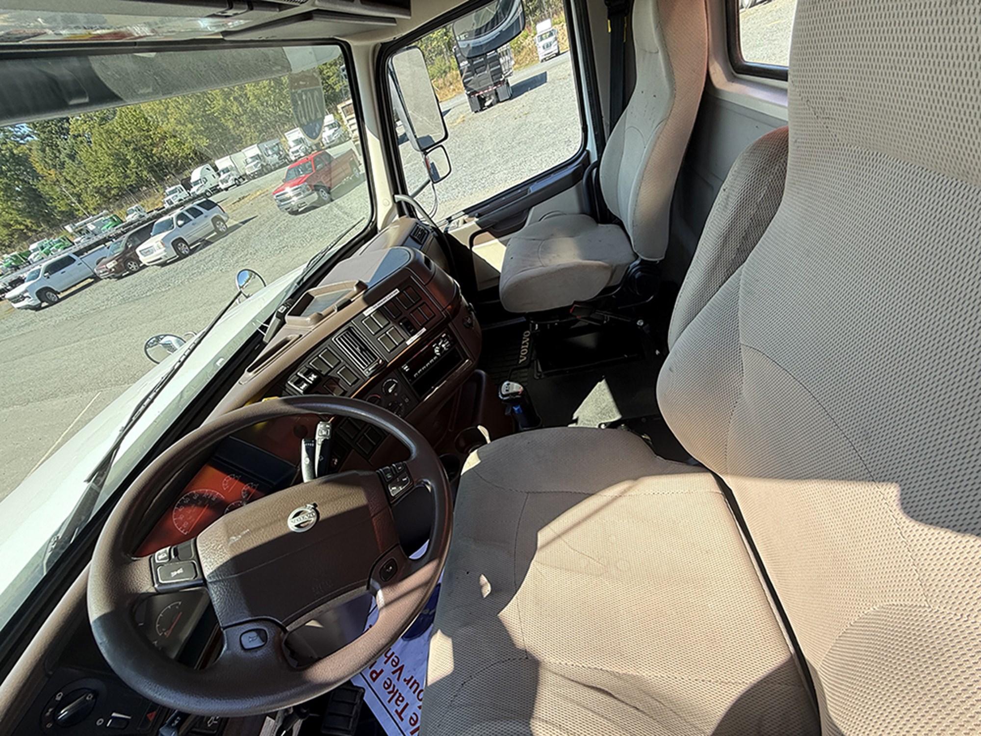 2016 Volvo VHD 1791303113188 2016 Volvo VHD 1791303113188