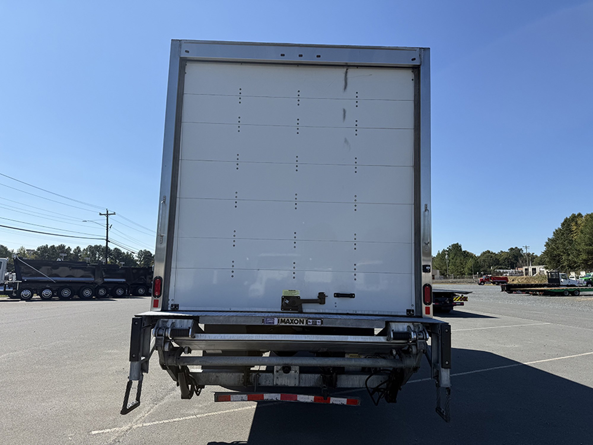 2019 Freightliner M2 2019 Freightliner M2 - image 5 of 6