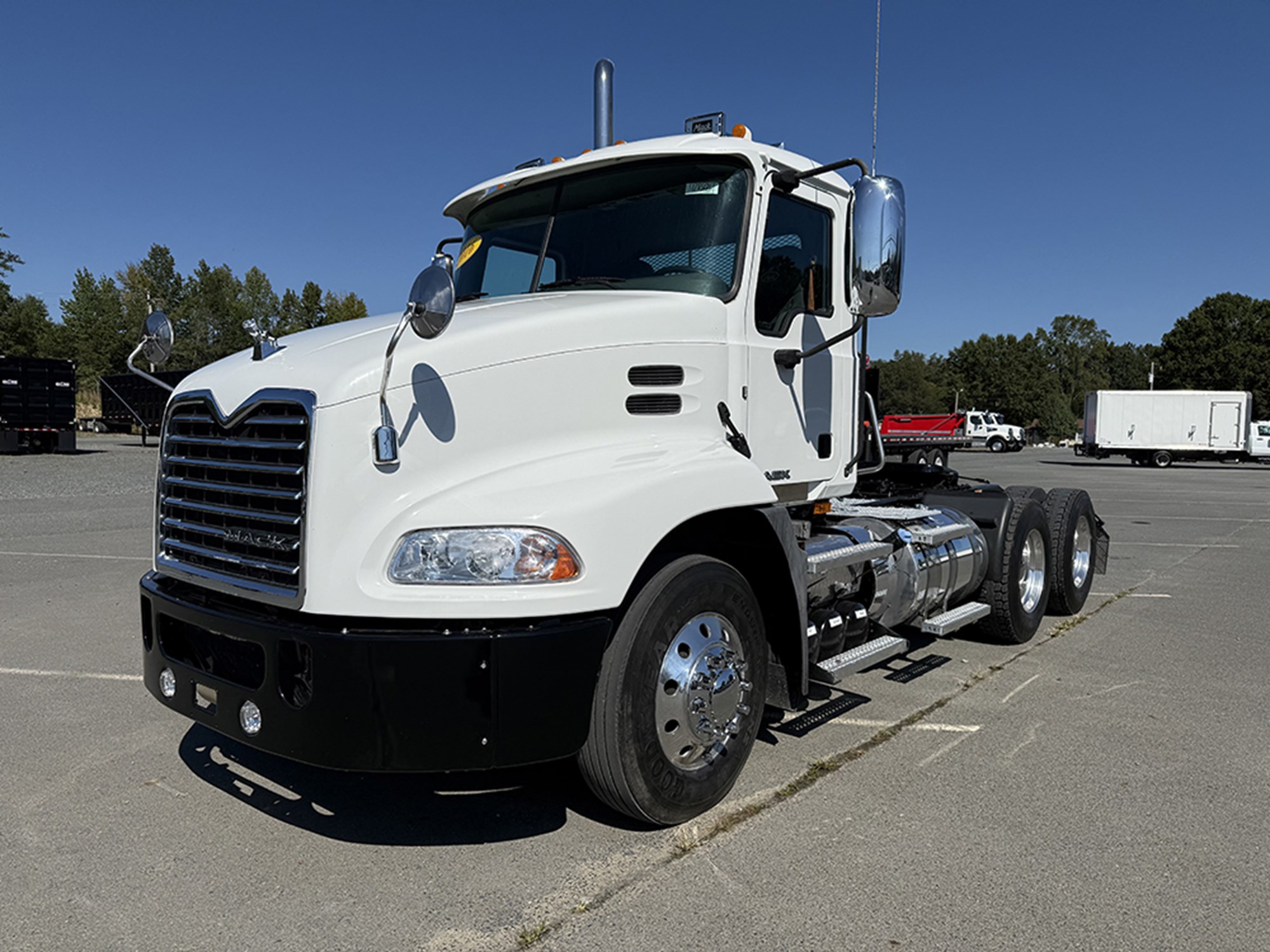 2016 Mack CXU (Pinnacle) 1791303233794 2016 Mack CXU (Pinnacle) 1791303233794