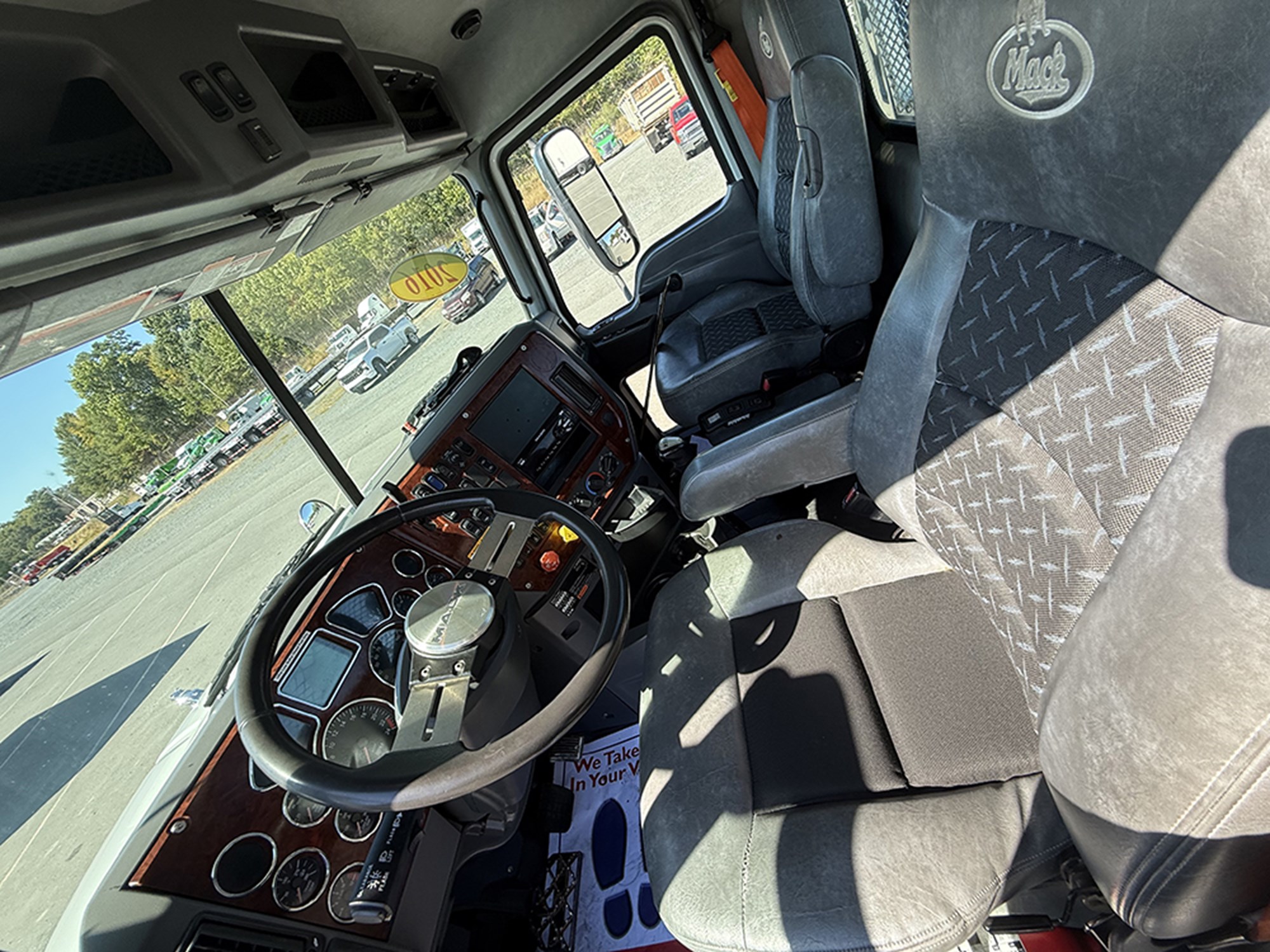 2016 Mack CXU (Pinnacle) 1791303235328 2016 Mack CXU (Pinnacle) 1791303235328