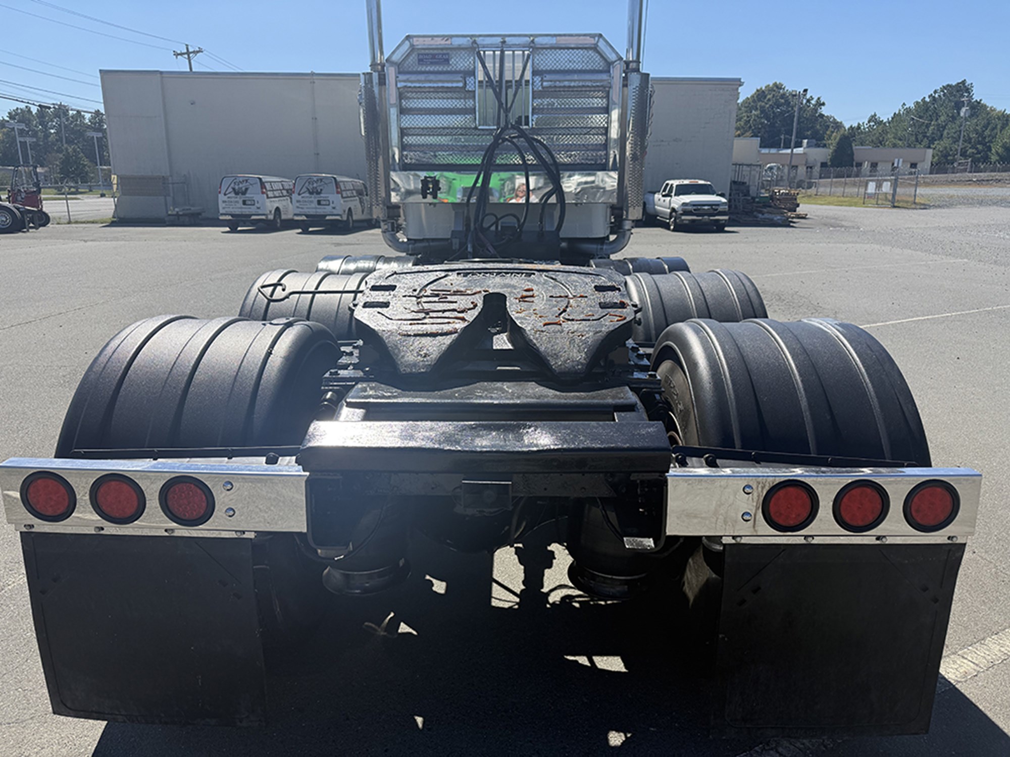 2007 Freightliner FLD120 1791395344020 2007 Freightliner FLD120 1791395344020