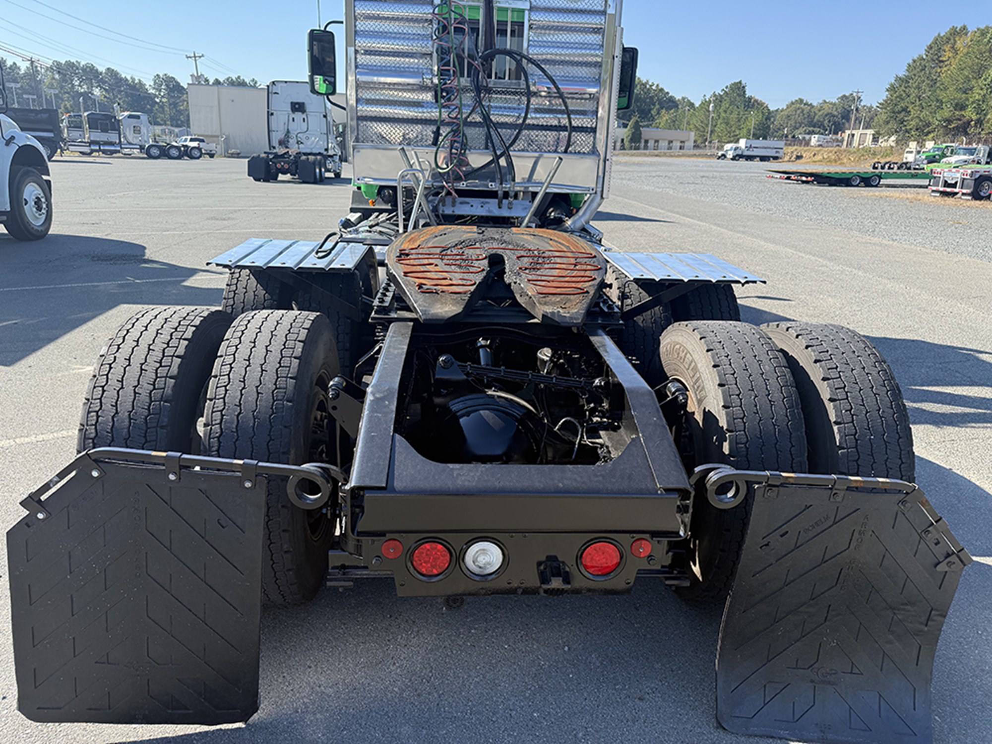 2020 Mack Anthem 2020 Mack Anthem - image 5 of 6