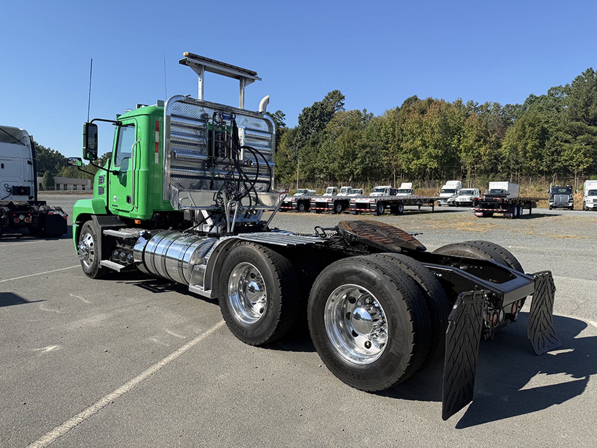2020 Mack Anthem 2020 Mack Anthem - image 6 of 6